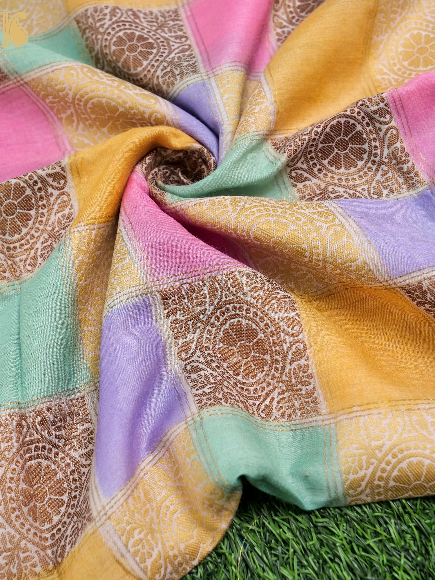 Pure Moonga Silk Handloom Banarasi Meenakari Fabric