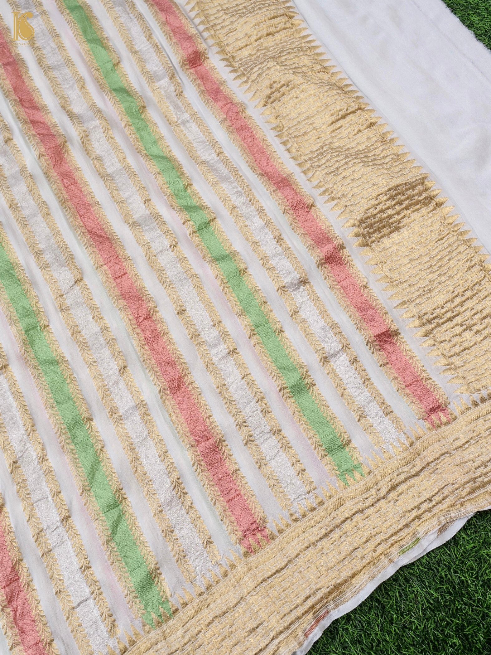 Pure Georgette Banarasi Stripes Dupatta