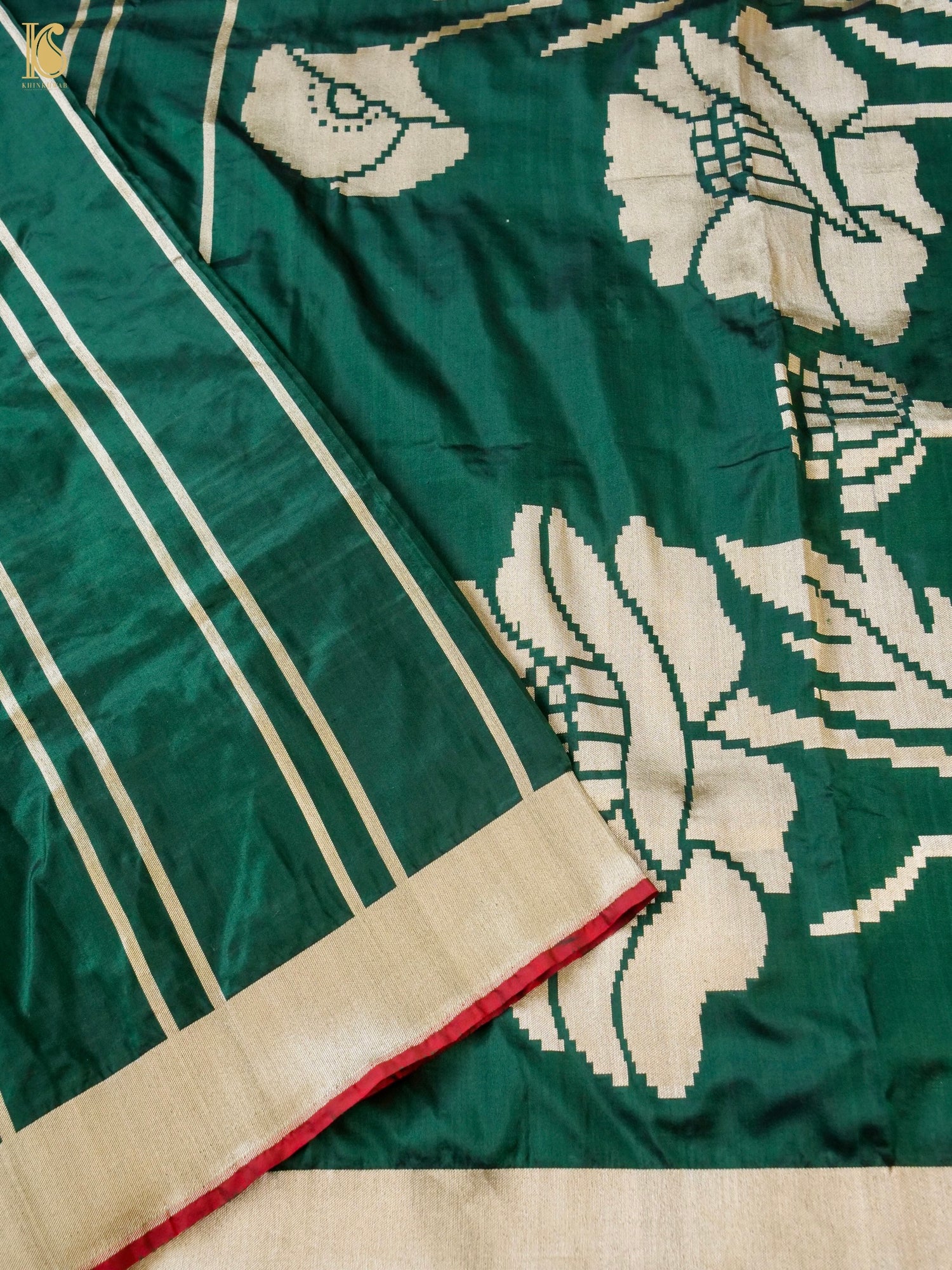 Handloom Banarasi Silk Tanchoi Floral Saree