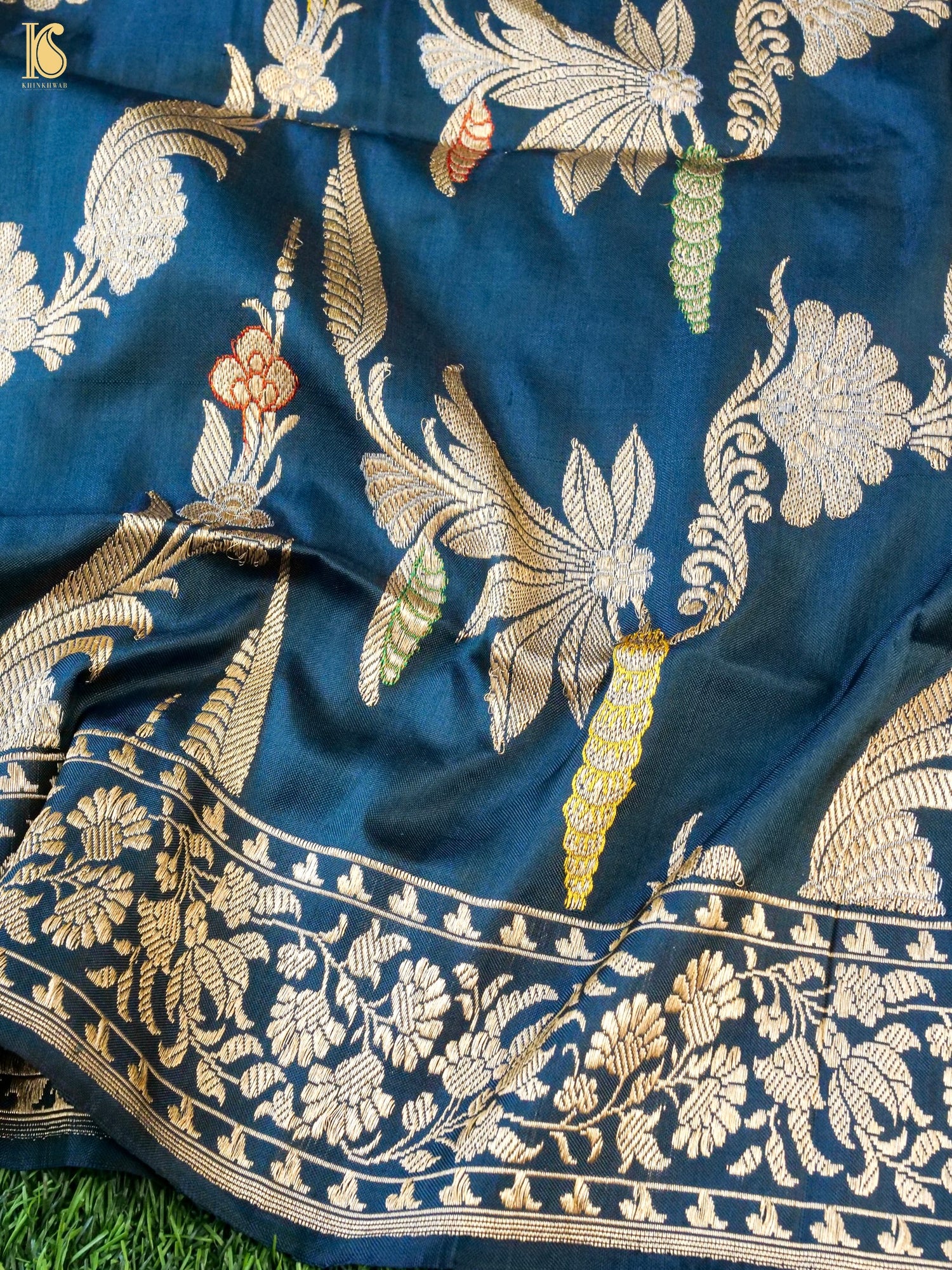 Handwoven Banarasi Katan Silk Kadwa Dupatta