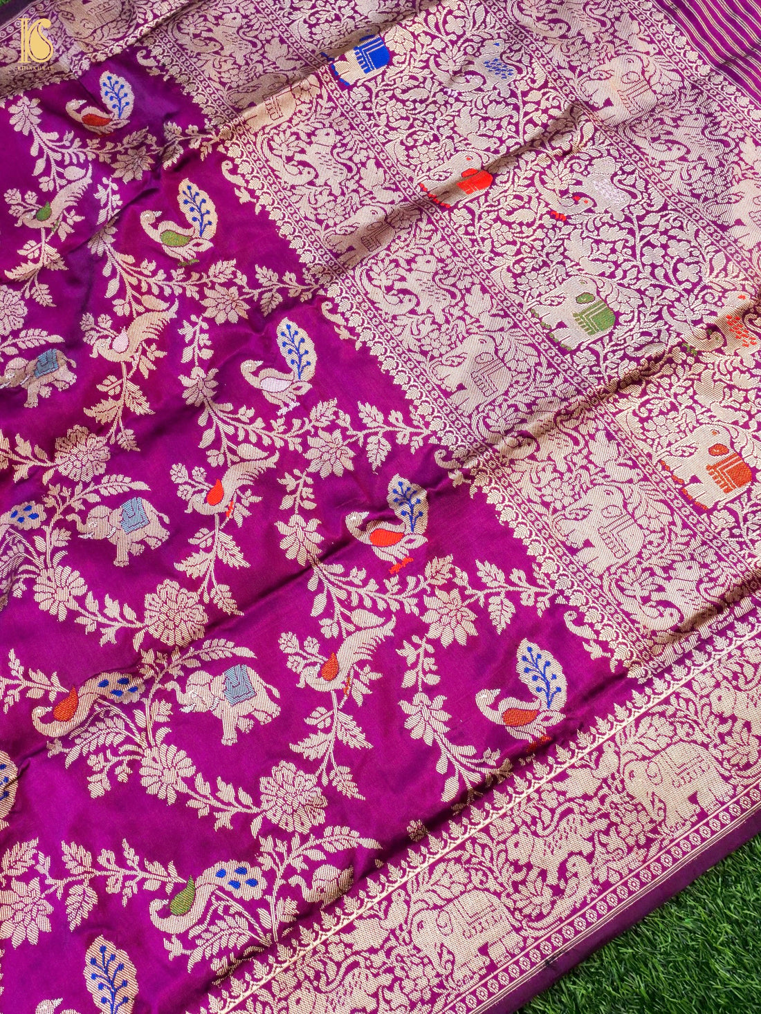 Handwoven Banarasi Katan Silk Kadwa Shikargah Dupatta