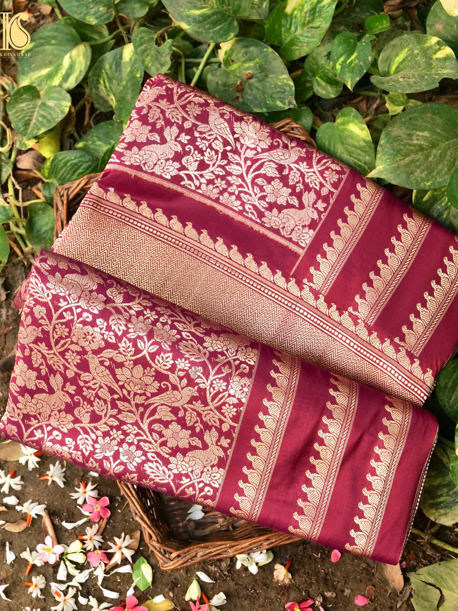 Handloom Banarasi Katan Silk Kadwa Zari Vasket Shikargah Saree