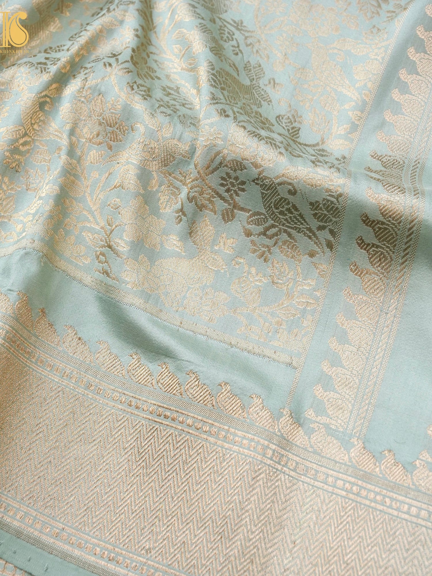 Handloom Banarasi Katan Silk Kadwa Zari Vasket Shikargah Saree