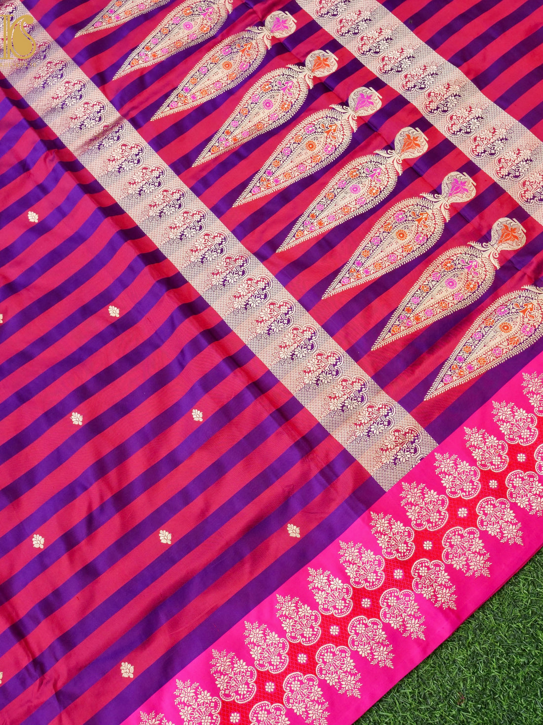 Handwoven Pure Sateen Silk Kadwa Banarasi Saree