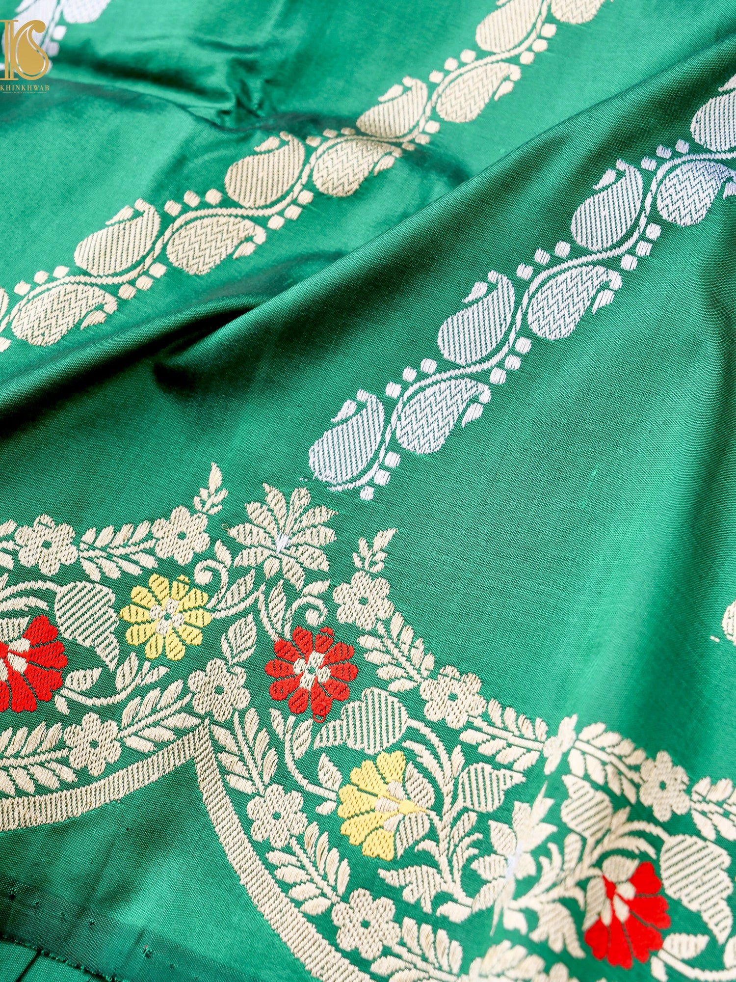 Banarasi Handloom Pure Katan Silk Kadwa Scallop Saree