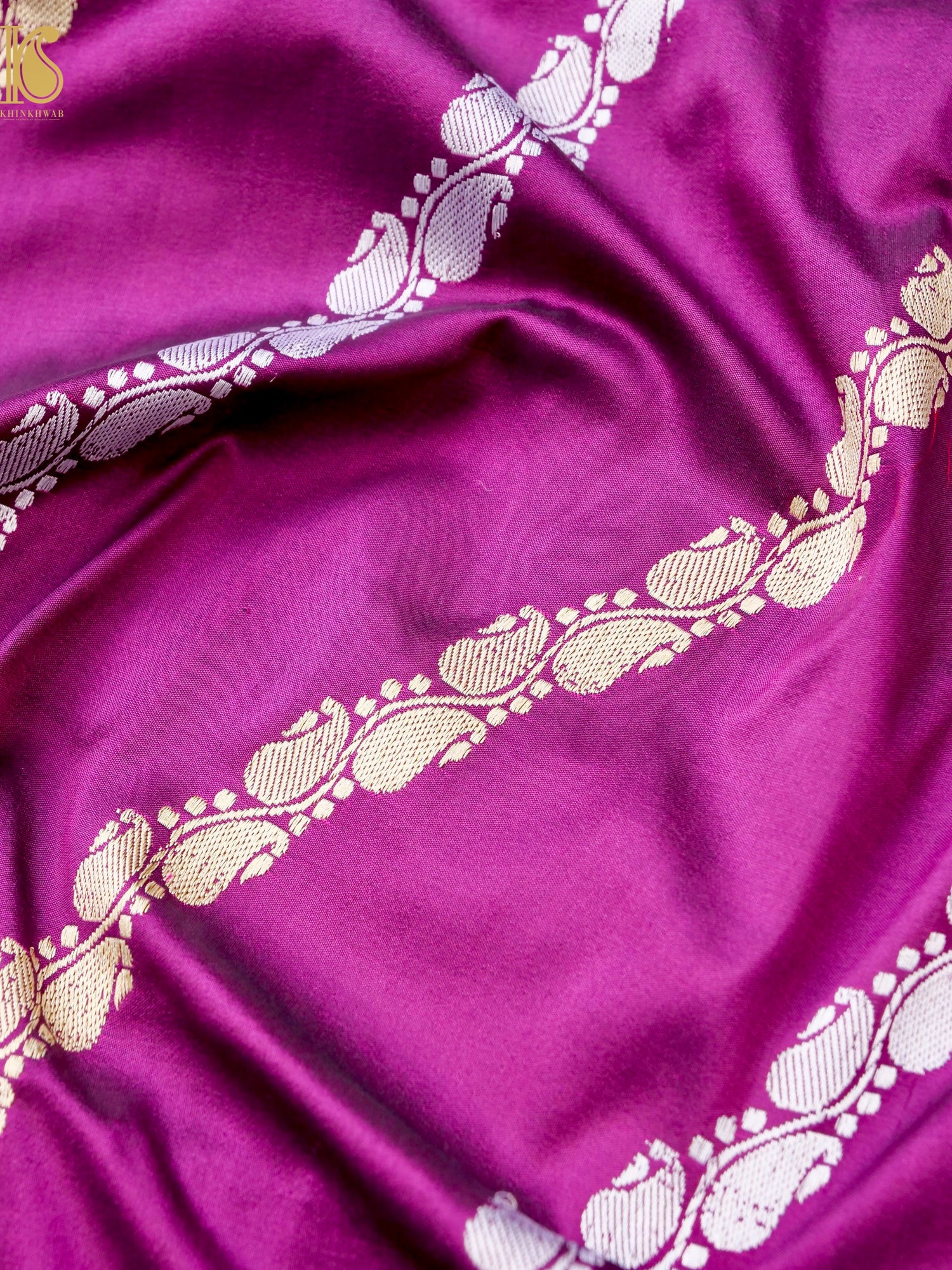 Banarasi Handloom Pure Katan Silk Kadwa Scallop Saree