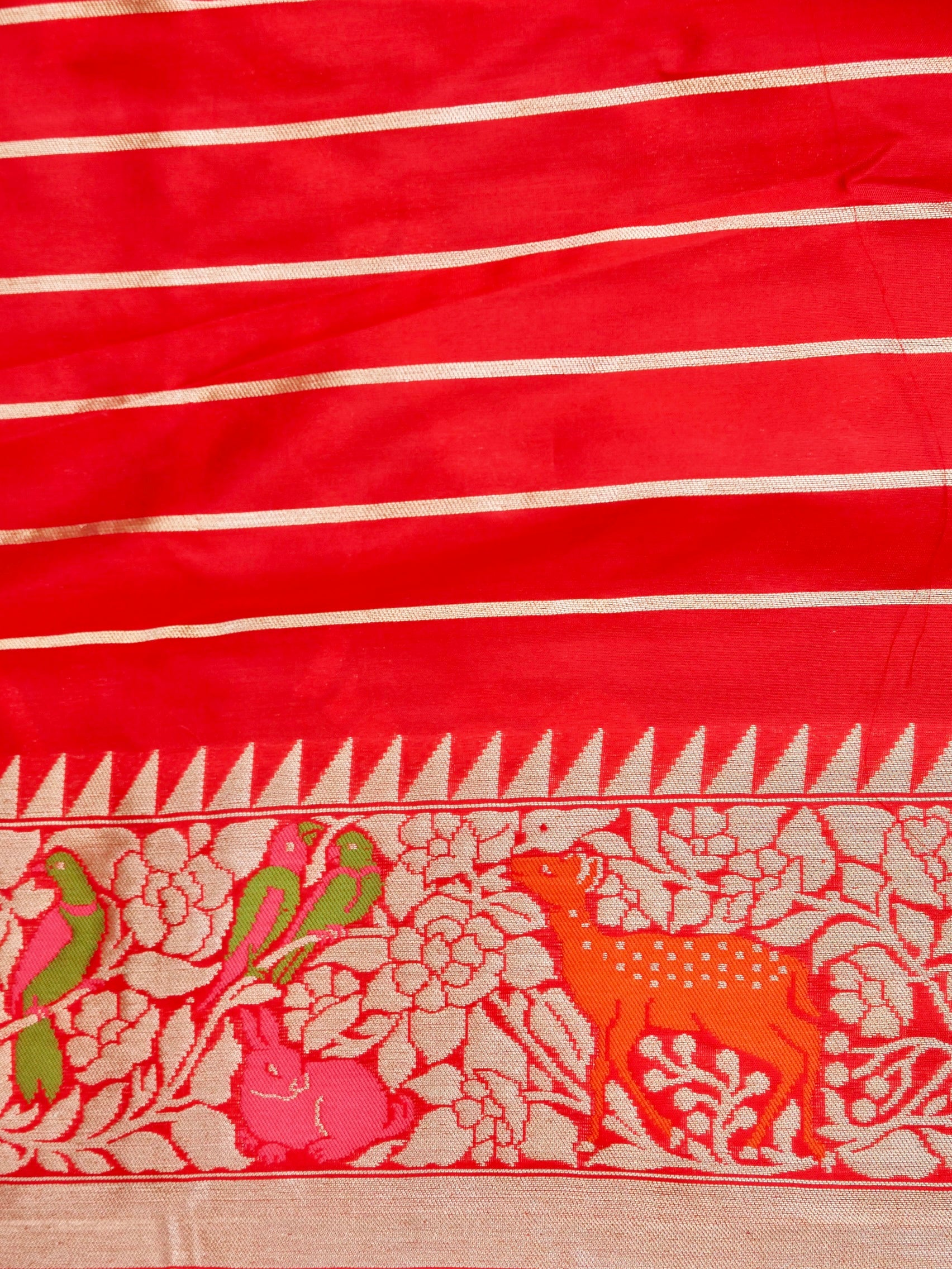 Handwoven Banarasi Katan Silk Kadwa Shikargah Saree