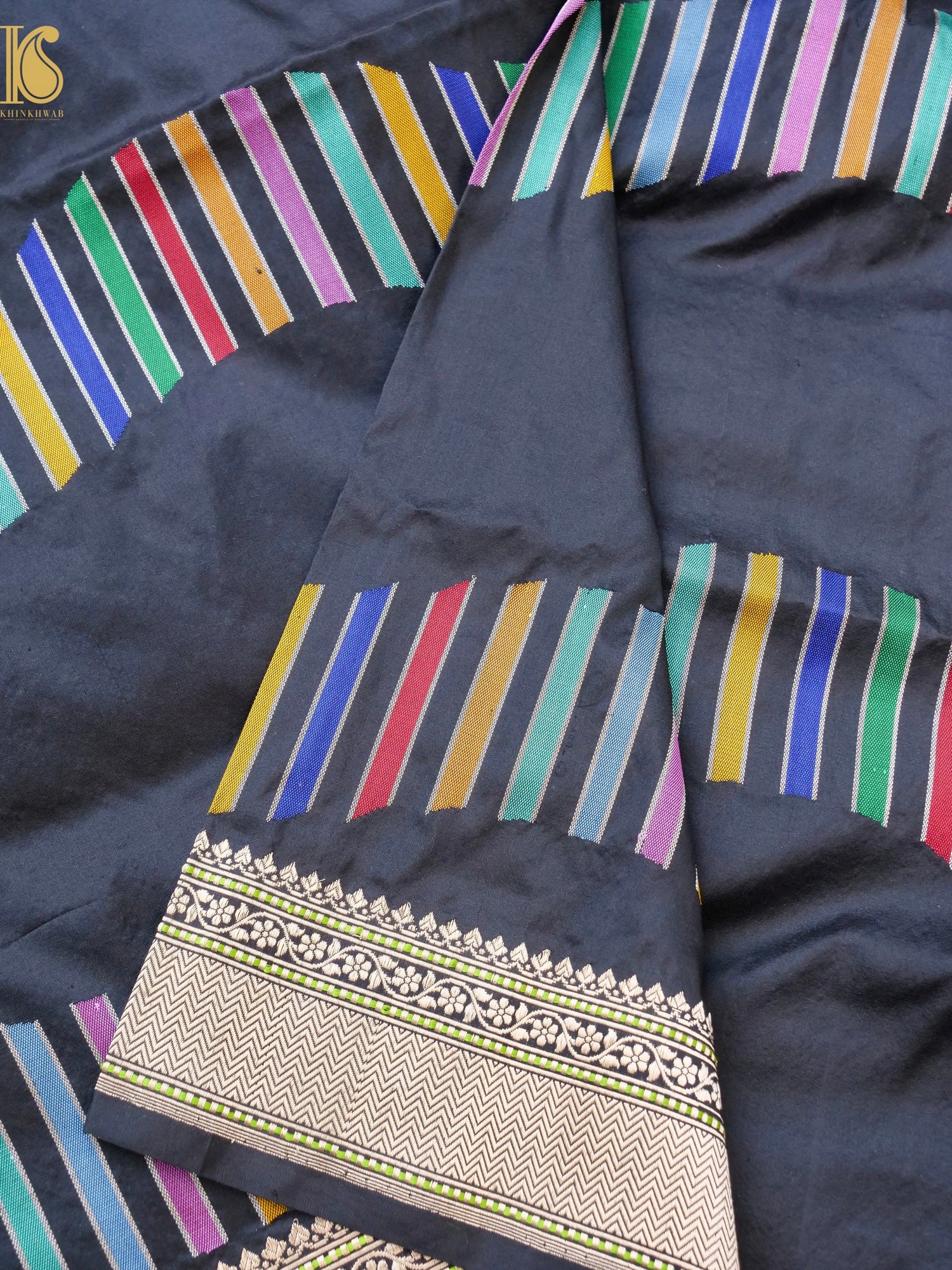 Handwoven Banarasi Katan Silk Kadwa Dupatta