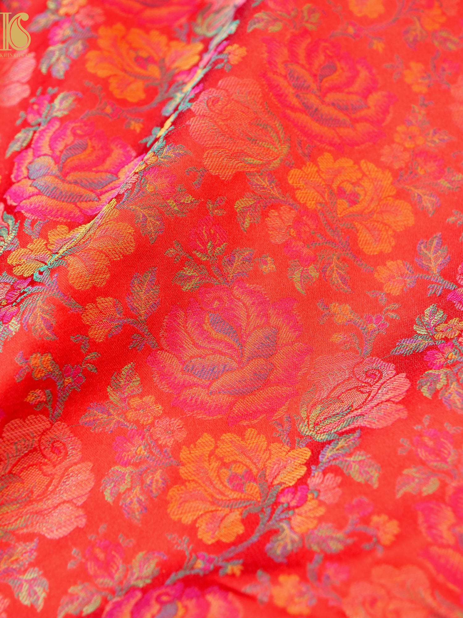 Handloom Banarasi Tanchoi Silk Rose Fabric