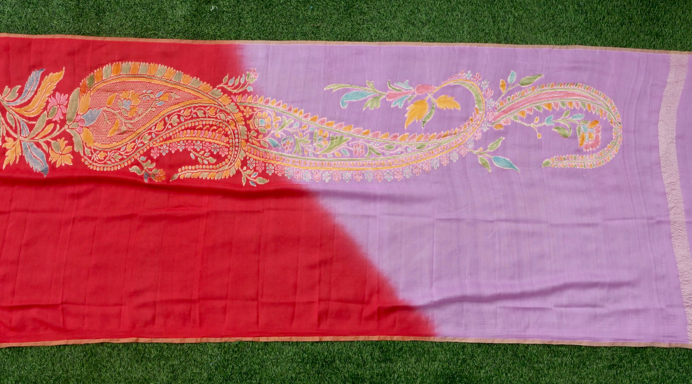 Handwoven Banarasi Georgette Dupatta with Floral Meenakari