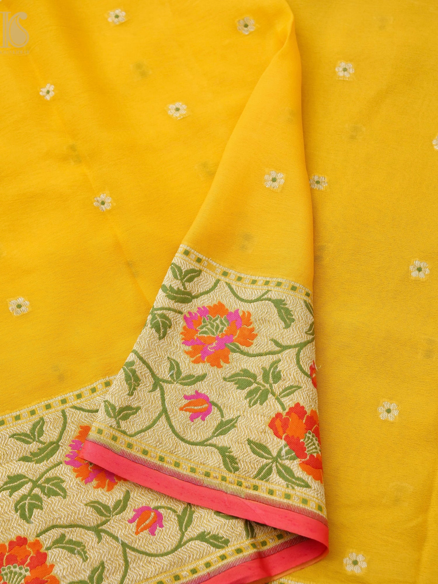 Handwoven Banarasi Georgette Dupatta with Floral Meenakari