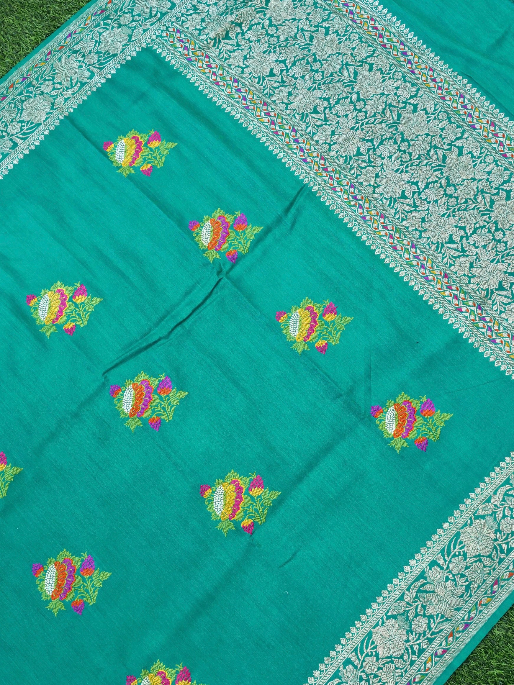 Banarasi Handloom Moonga Silk Dupatta with Kadwa Boota