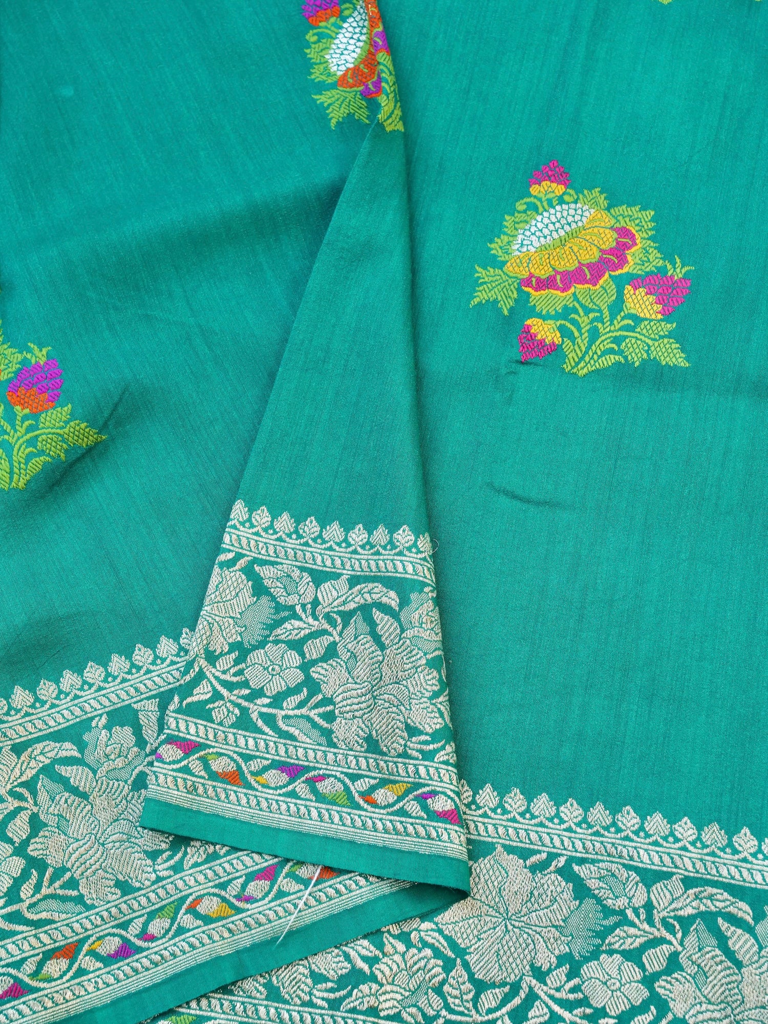 Banarasi Handloom Moonga Silk Dupatta with Kadwa Boota