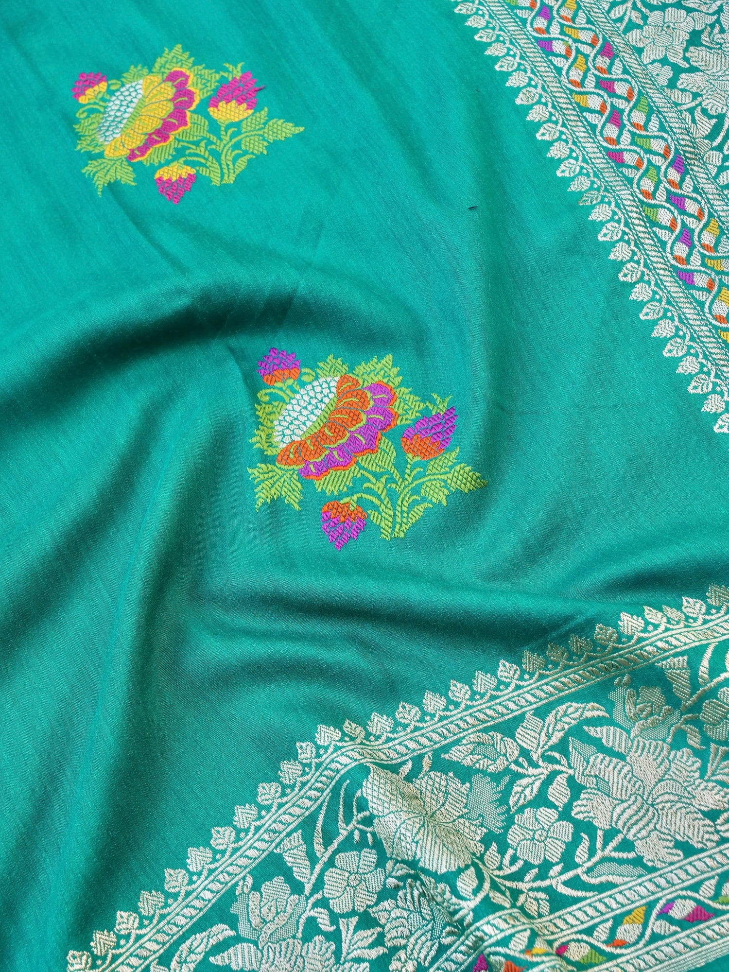 Banarasi Handloom Moonga Silk Dupatta with Kadwa Boota