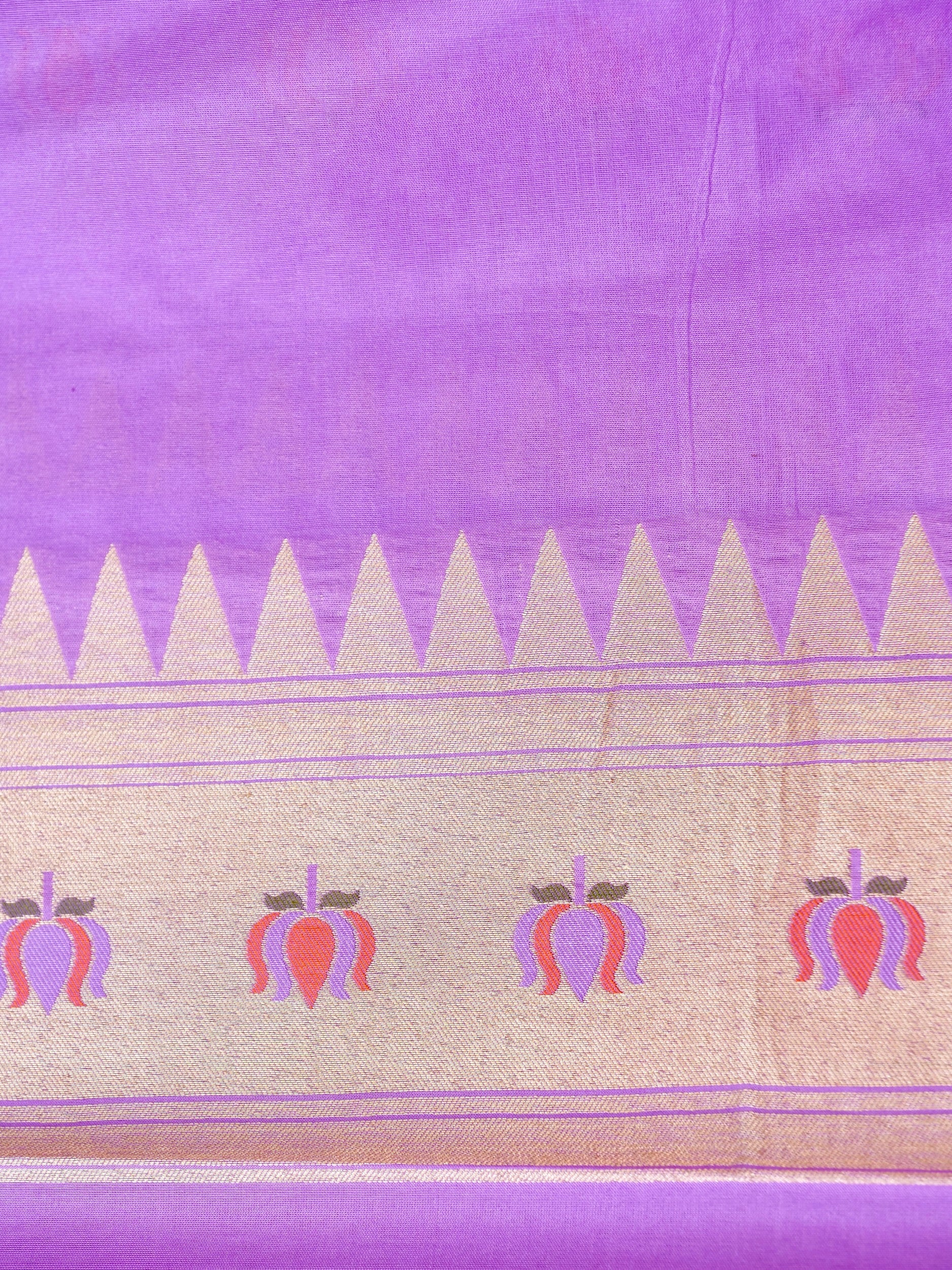 Handloom Banarasi Katan Silk Khinkhab Cow Saree