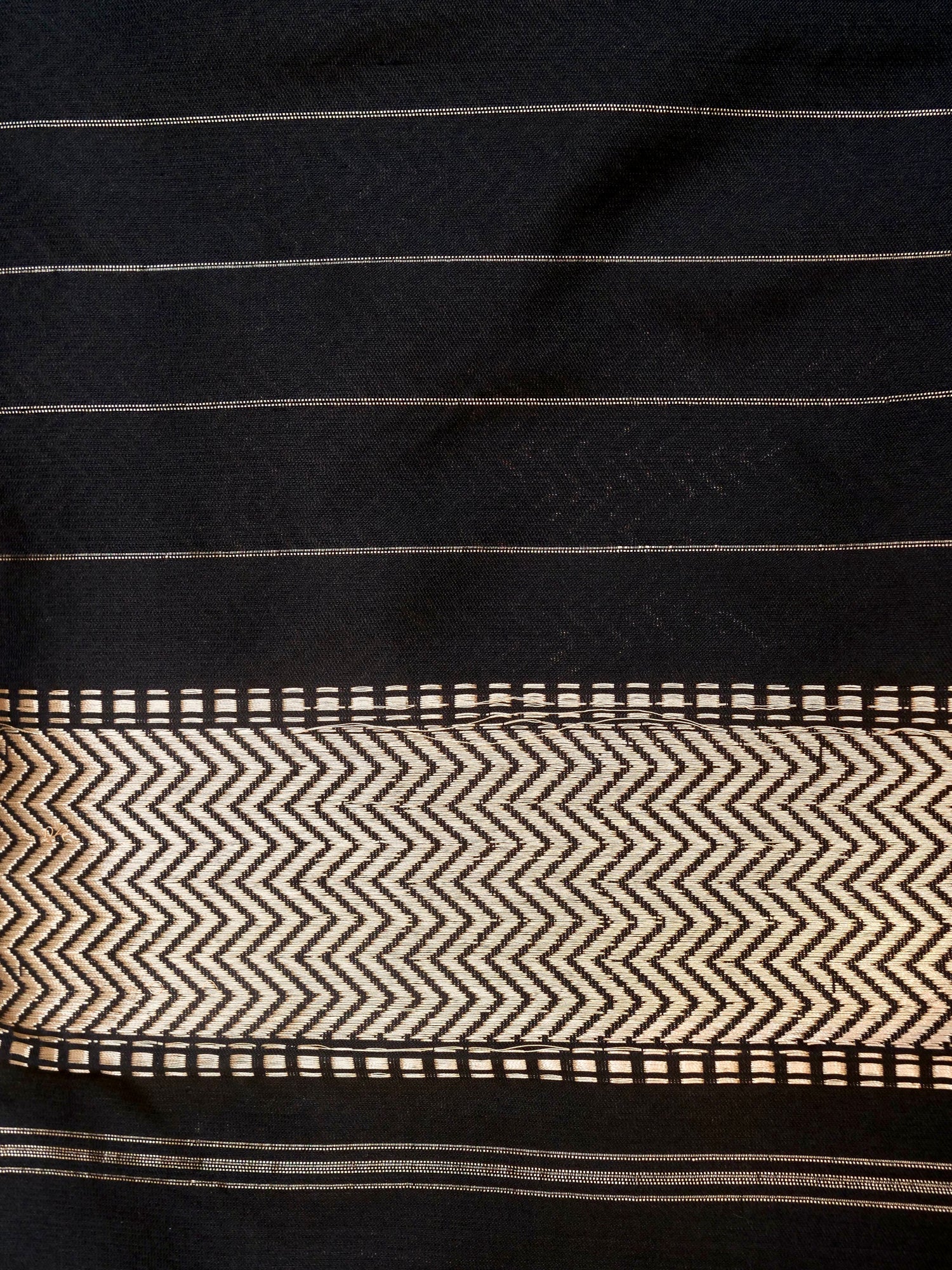 Handloom Banarasi Pure Katan Silk Zarmrig Kadwa Saree