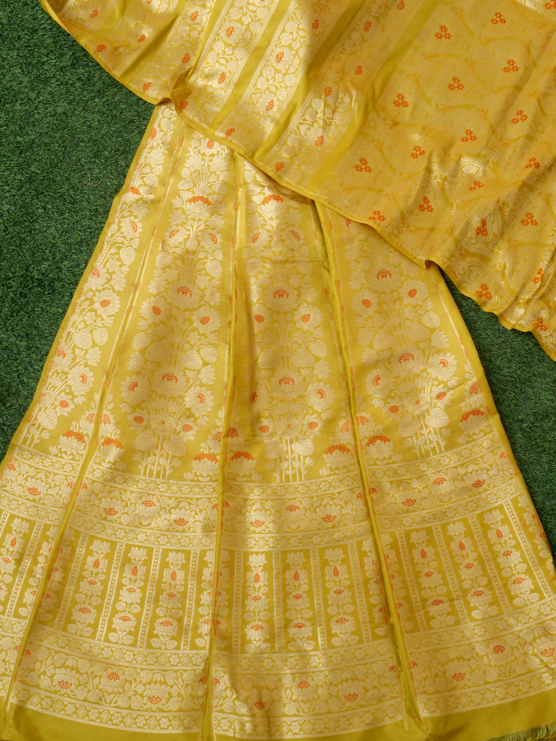 Handloom Banarasi Katan Silk Lavnaya Kalidar Lehenga