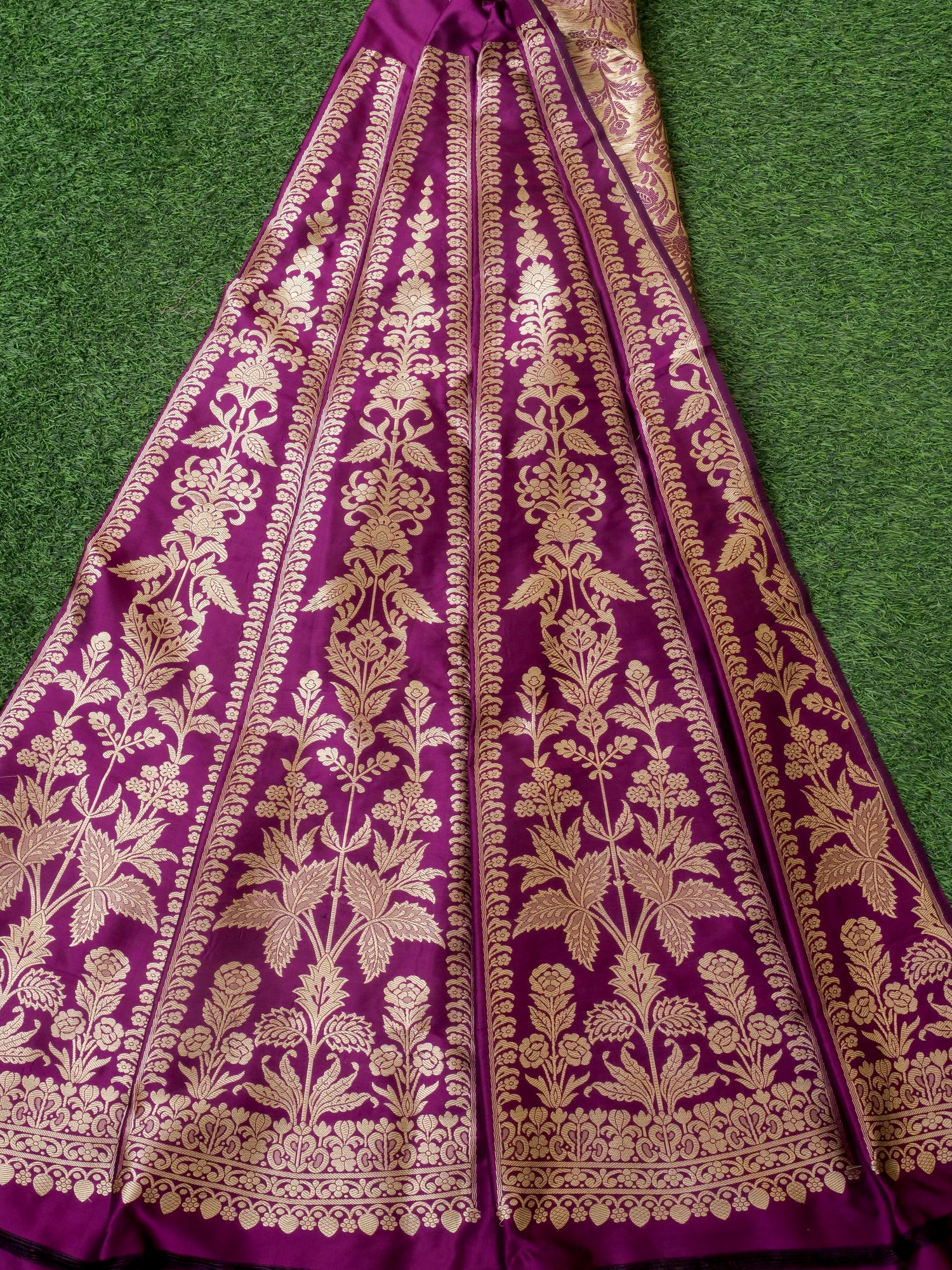 Handloom Banarasi Katan Silk Tanirika Kalidar Lehenga