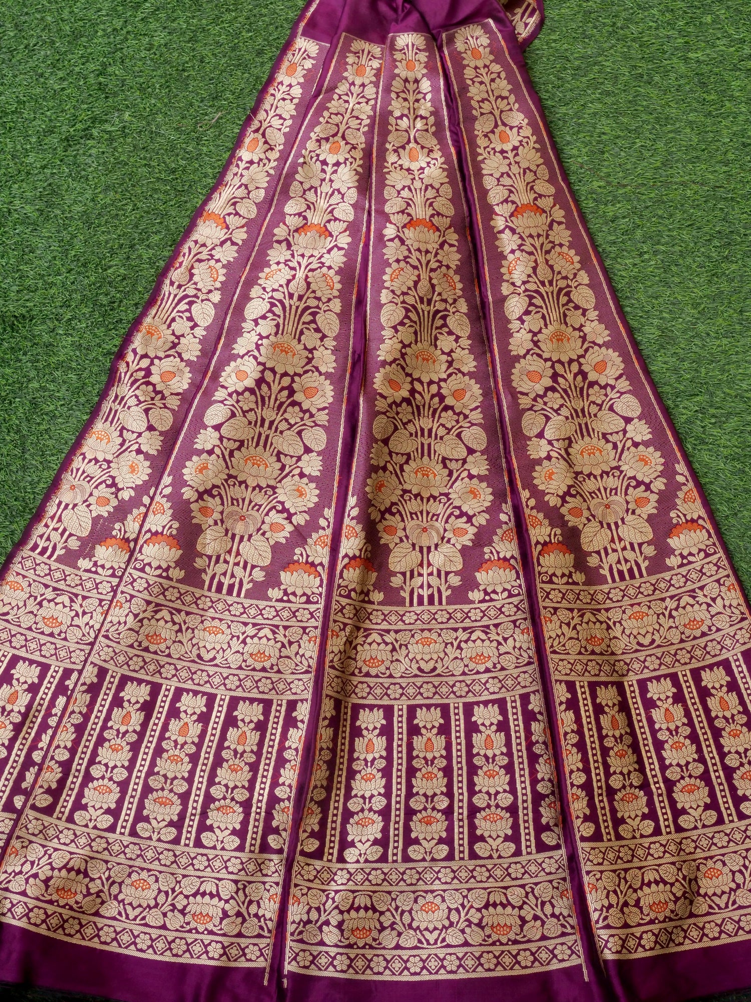 Handloom Banarasi Katan Silk Vanlata Kalidar Lehenga