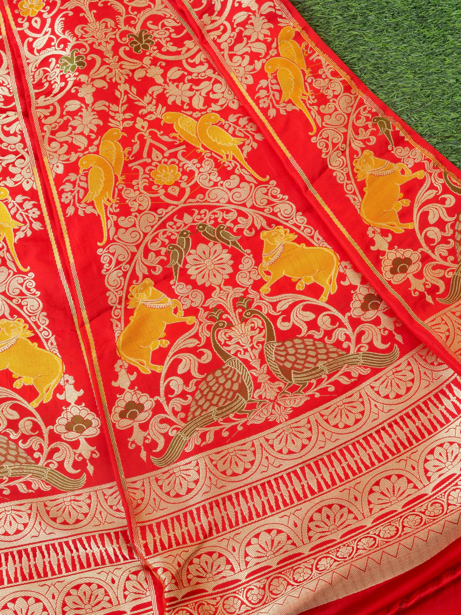 Handloom Banarasi Sateen Katan Silk Vahnika Kalidar Lehenga