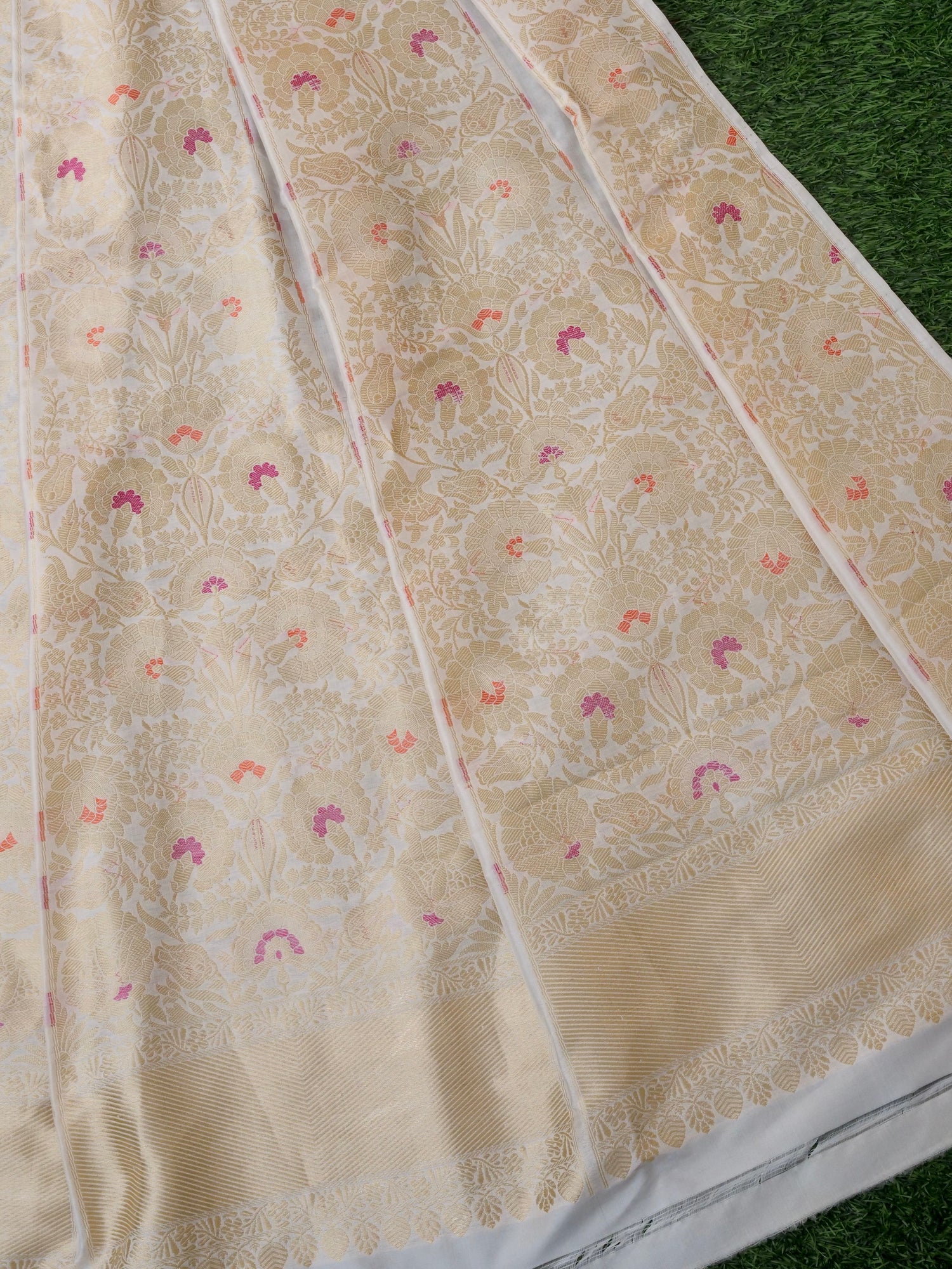 Handloom Banarasi Katan Silk Charita Kalidar Lehenga