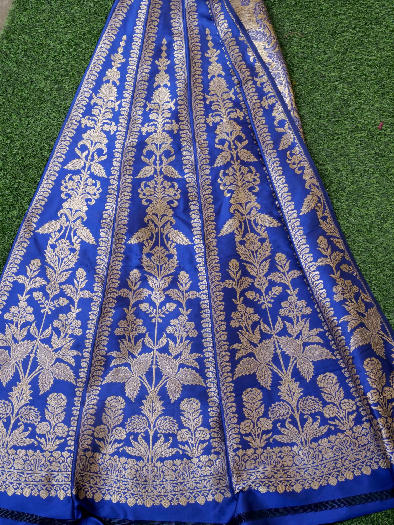 Handloom Banarasi Katan Silk Rohini Kalidar Lehenga