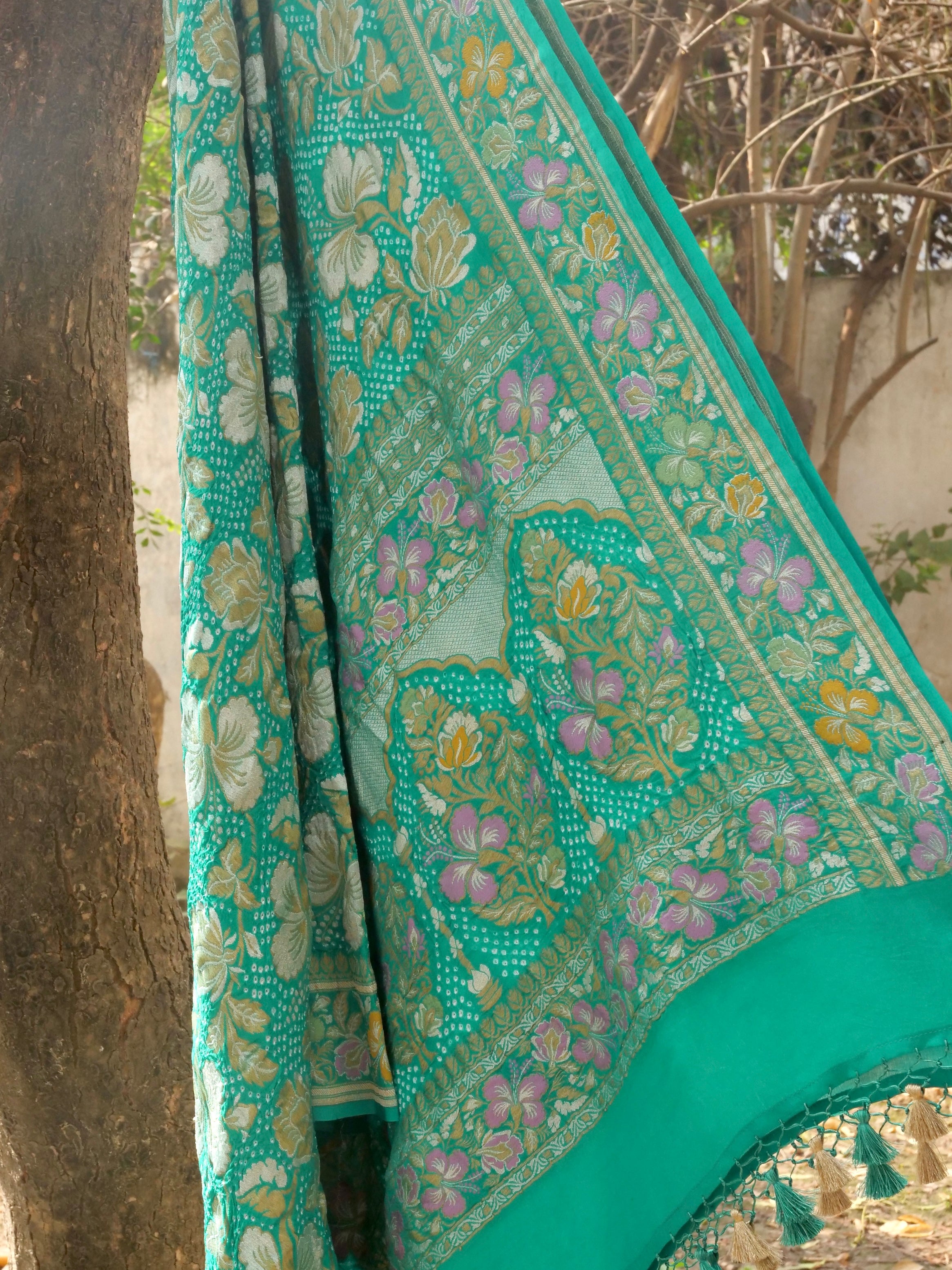 Banarasi Georgette Bandhani Dahlia Dupatta
