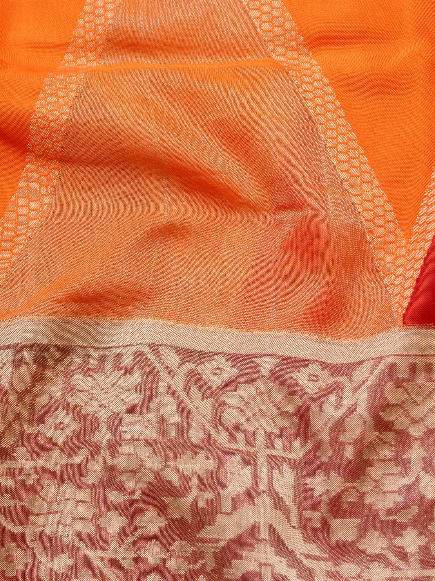Katan Silk Handloom Ekatara Kadhiyal Banarasi Saree