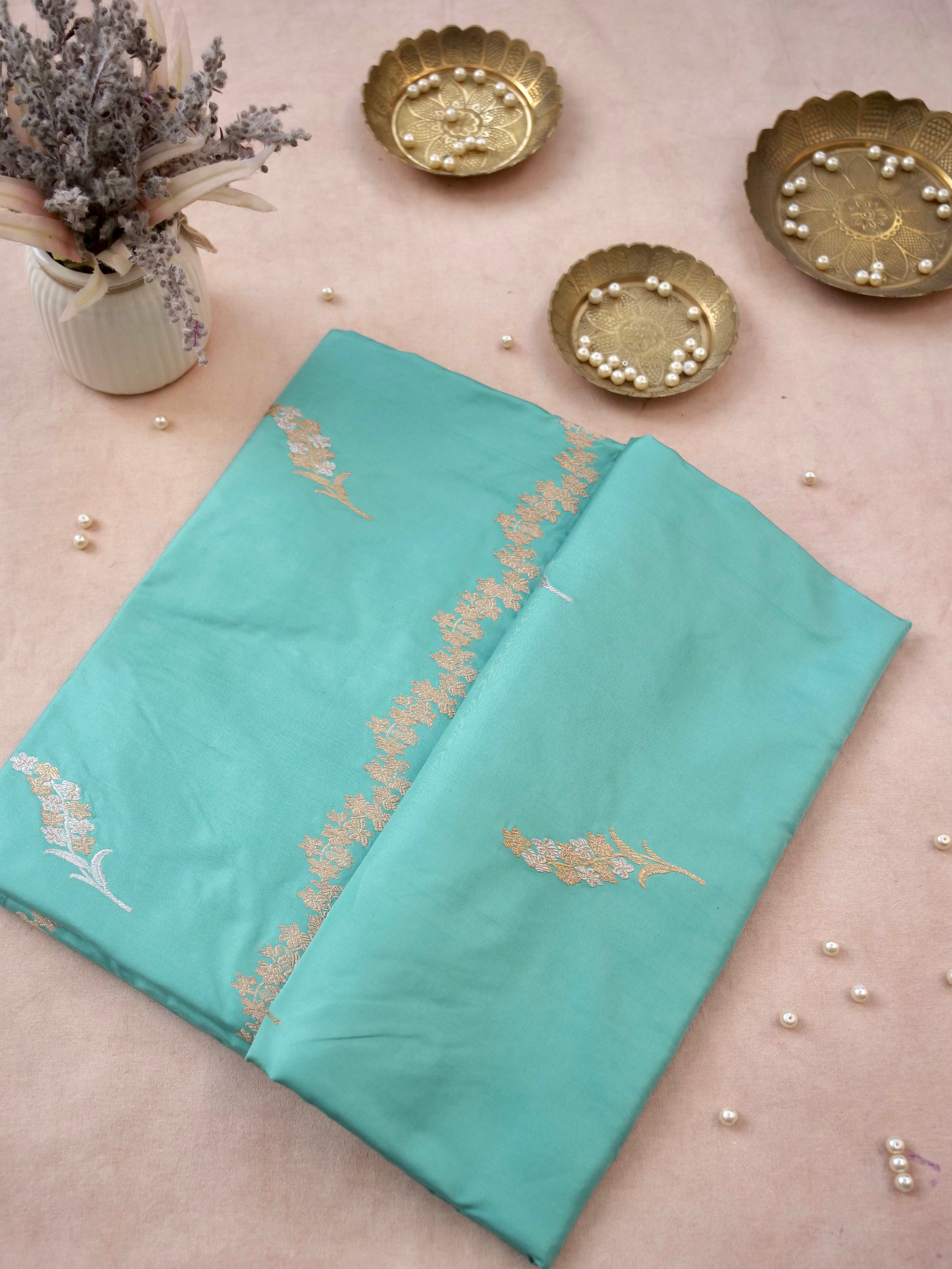 Handloom Banarasi Pure Katan Silk Kadwa Saree