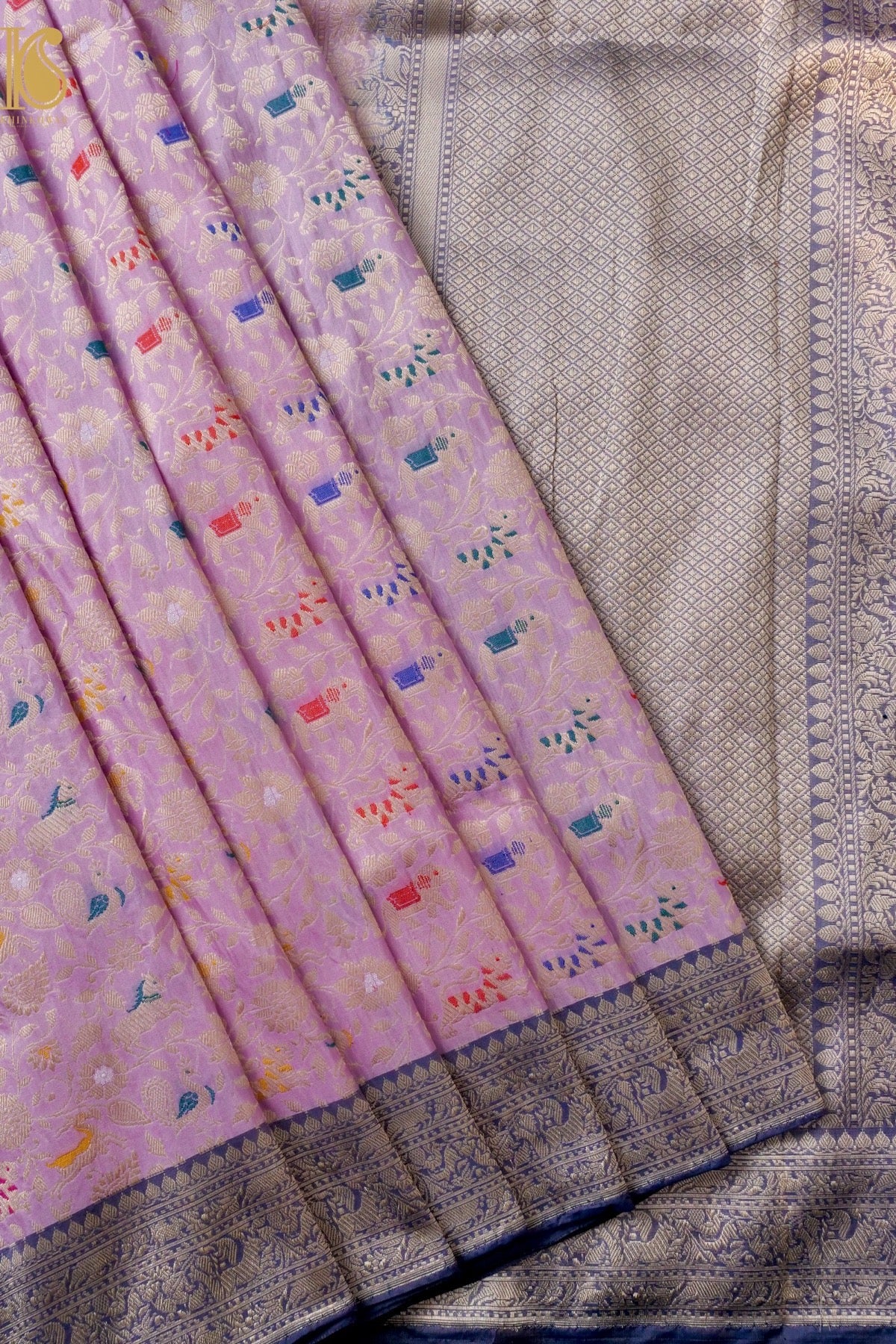 Handloom Banarasi Katan Shikargah Saree with Contrast Border