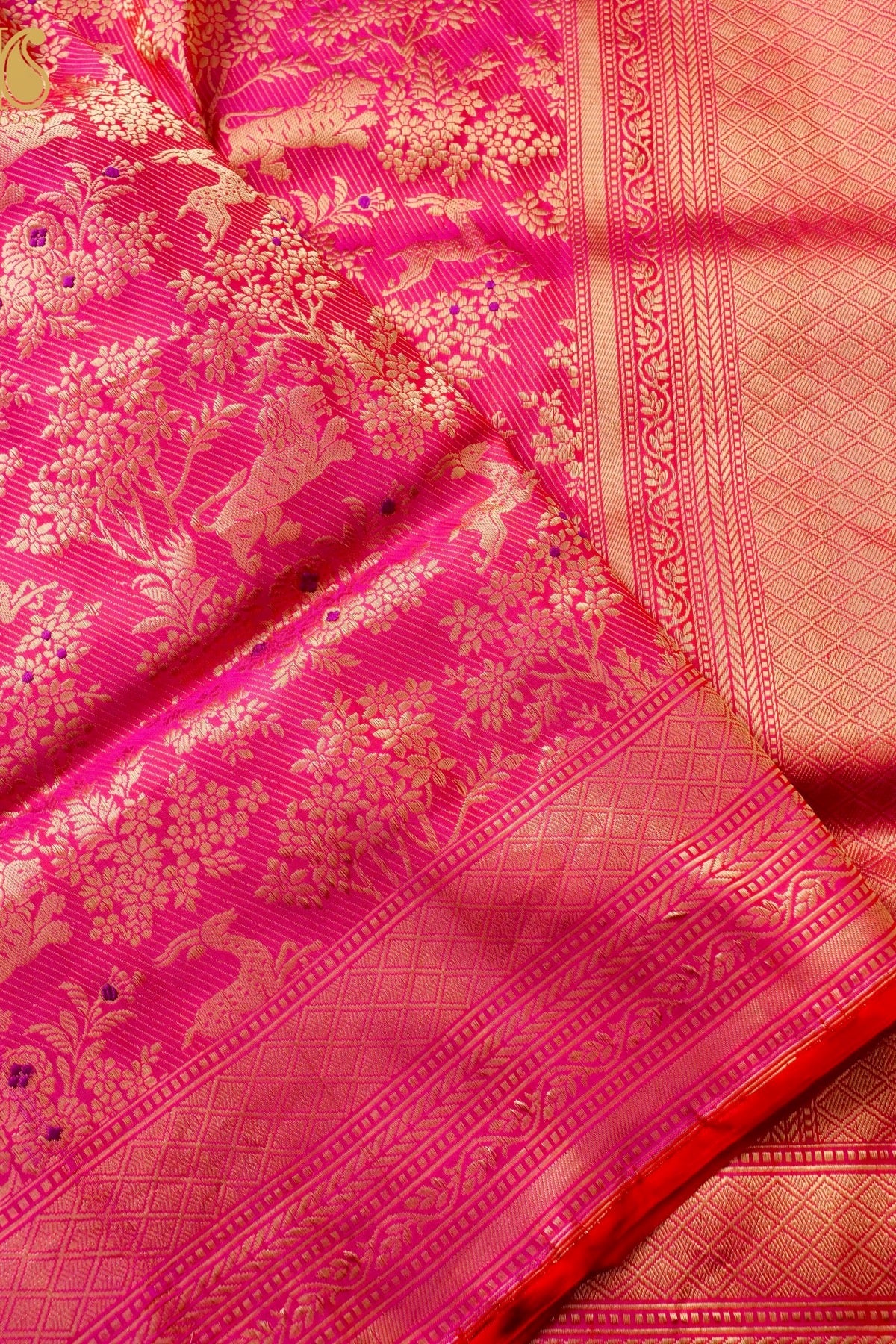 Handloom Banarasi Katan Silk Kadwa Zari Vasket Shikargah Saree