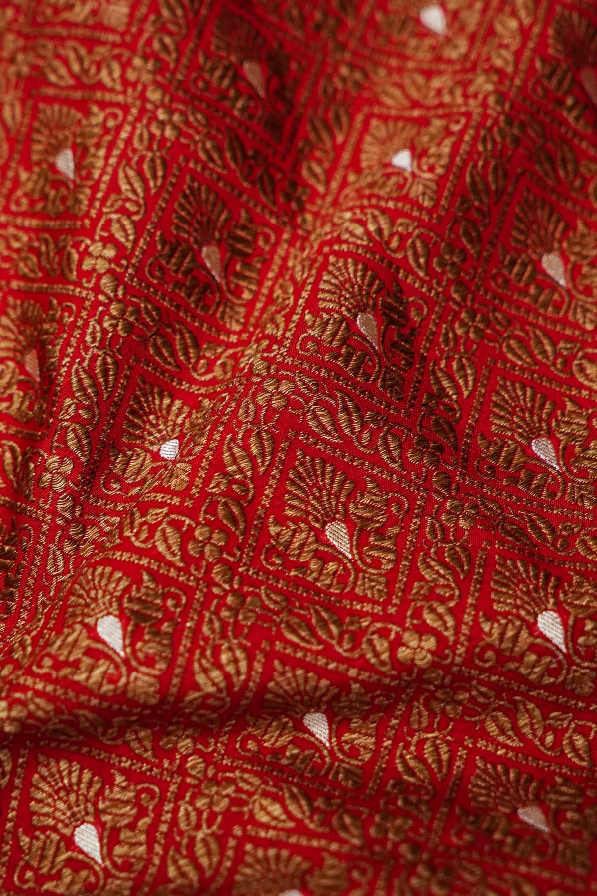 Handloom Pure Brocade Banarasi Fabric