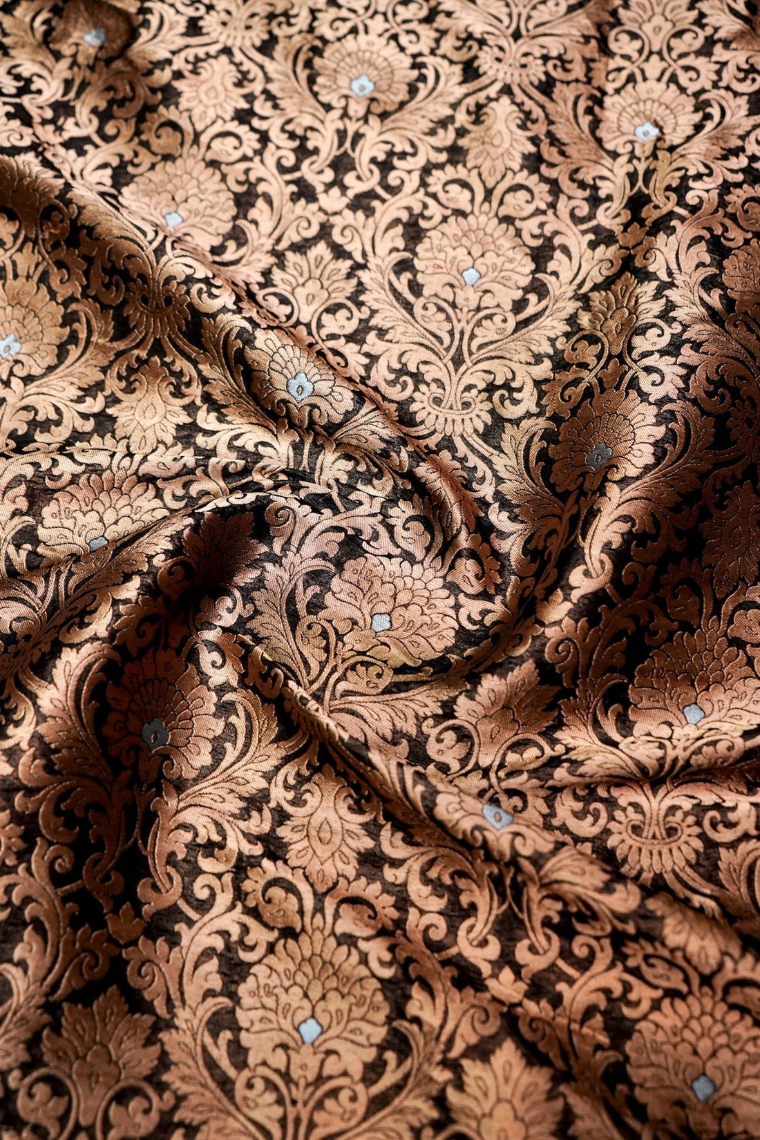 Handloom Pure Brocade Kinkhab Banarasi Fabric