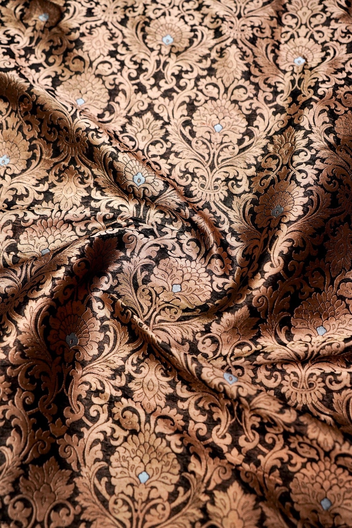 Handloom Pure Brocade Kinkhab Banarasi Fabric