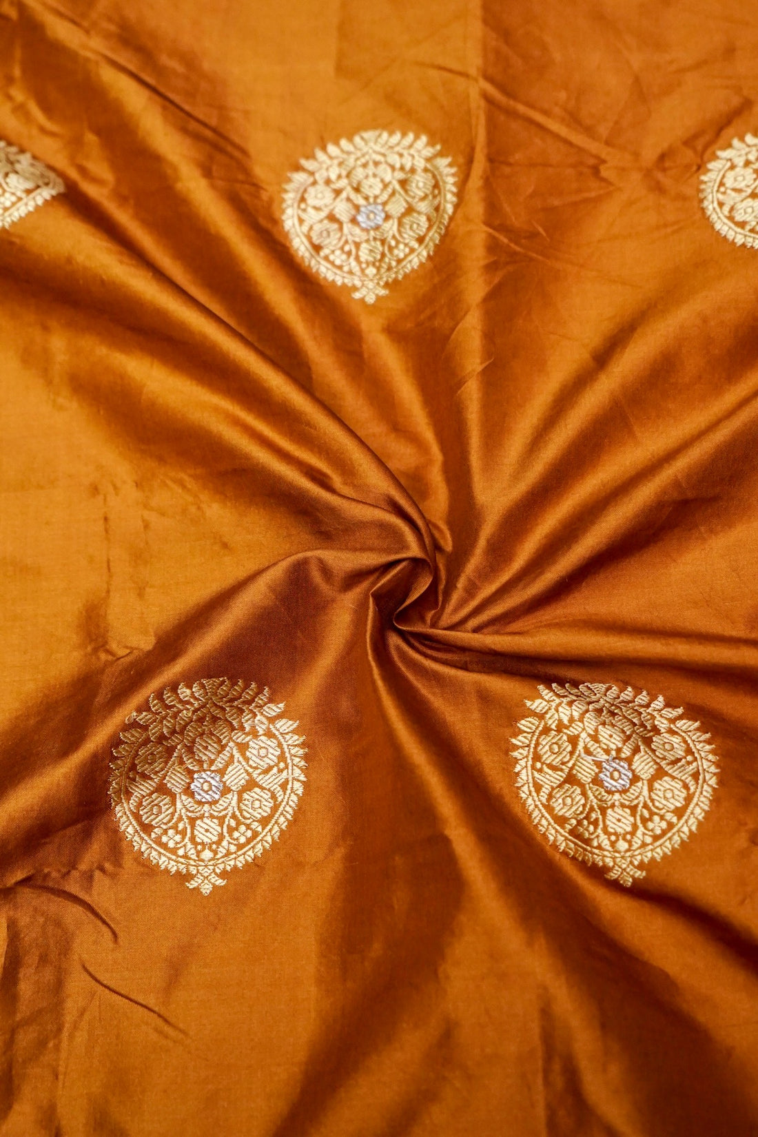Handloom Pure Brocade Banarasi Fabric