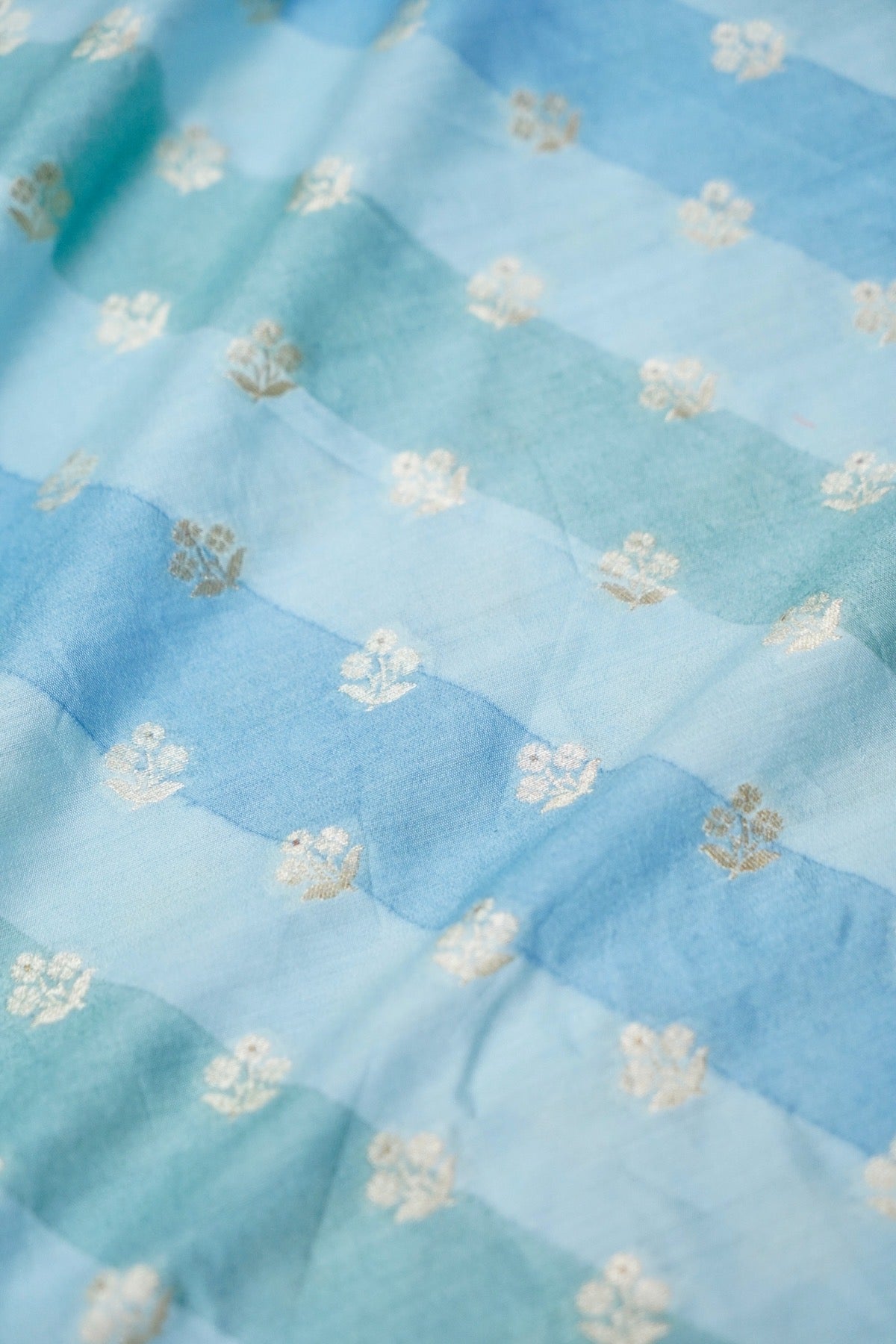 Moonga Silk Handloom Banarasi Fabric