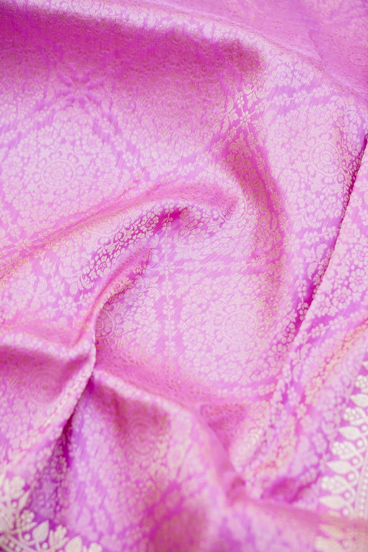 Handloom Banarasi Katan Silk Zari Tanchoi Saree - Khinkhwab