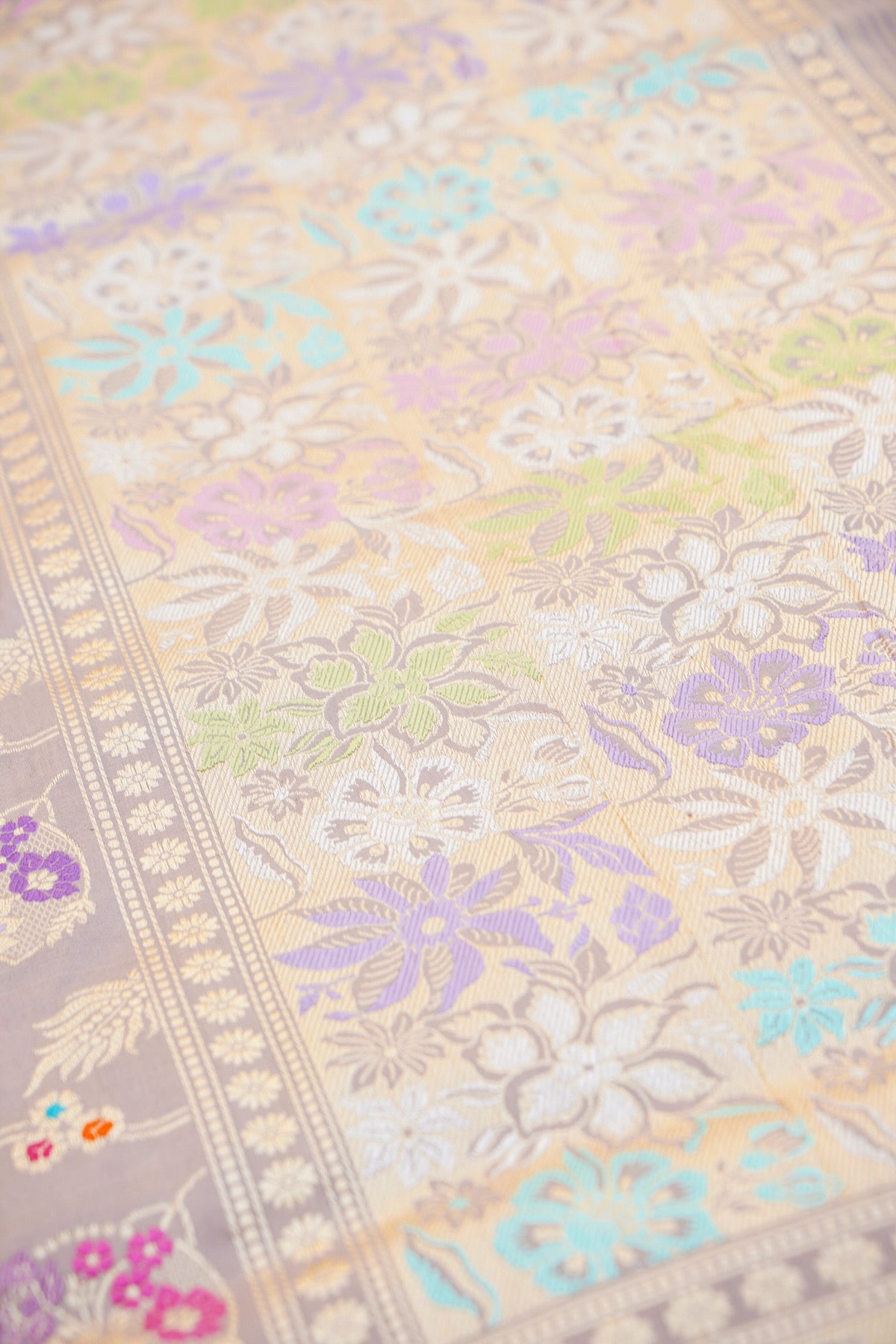 Handloom Banarasi Pure Katan Silk Kadwa Saree - Khinkhwab