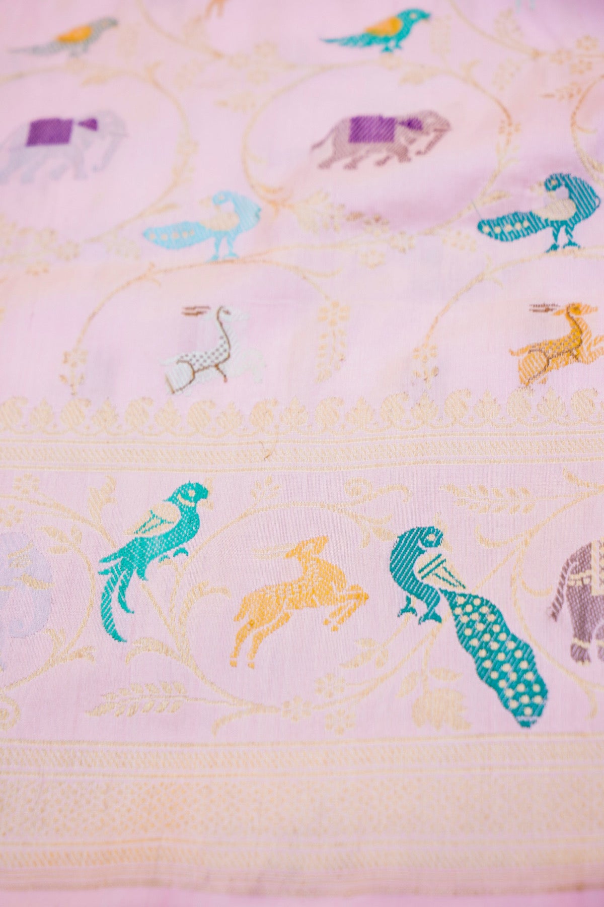 Handloom Banarasi Katan Silk Shikargah Saree - Khinkhwab