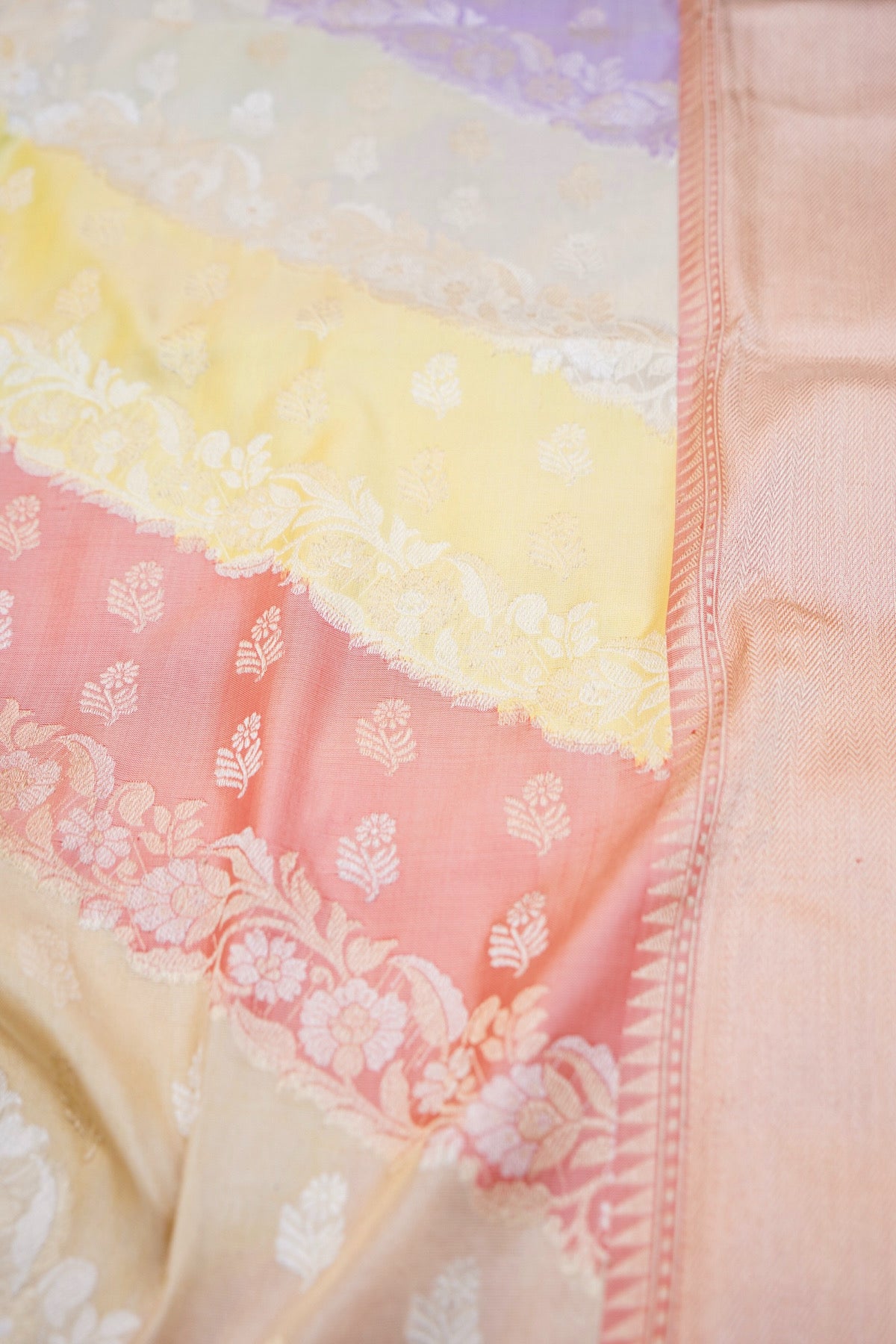 Handloom Banarasi Kadwa Rangkat Katan Silk Saree - Khinkhwab