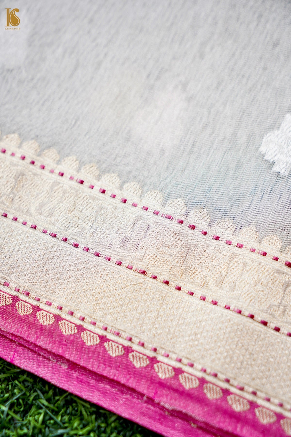 Pure Tissue Silk Alfi Buti Banarasi Saree in Silver Off White