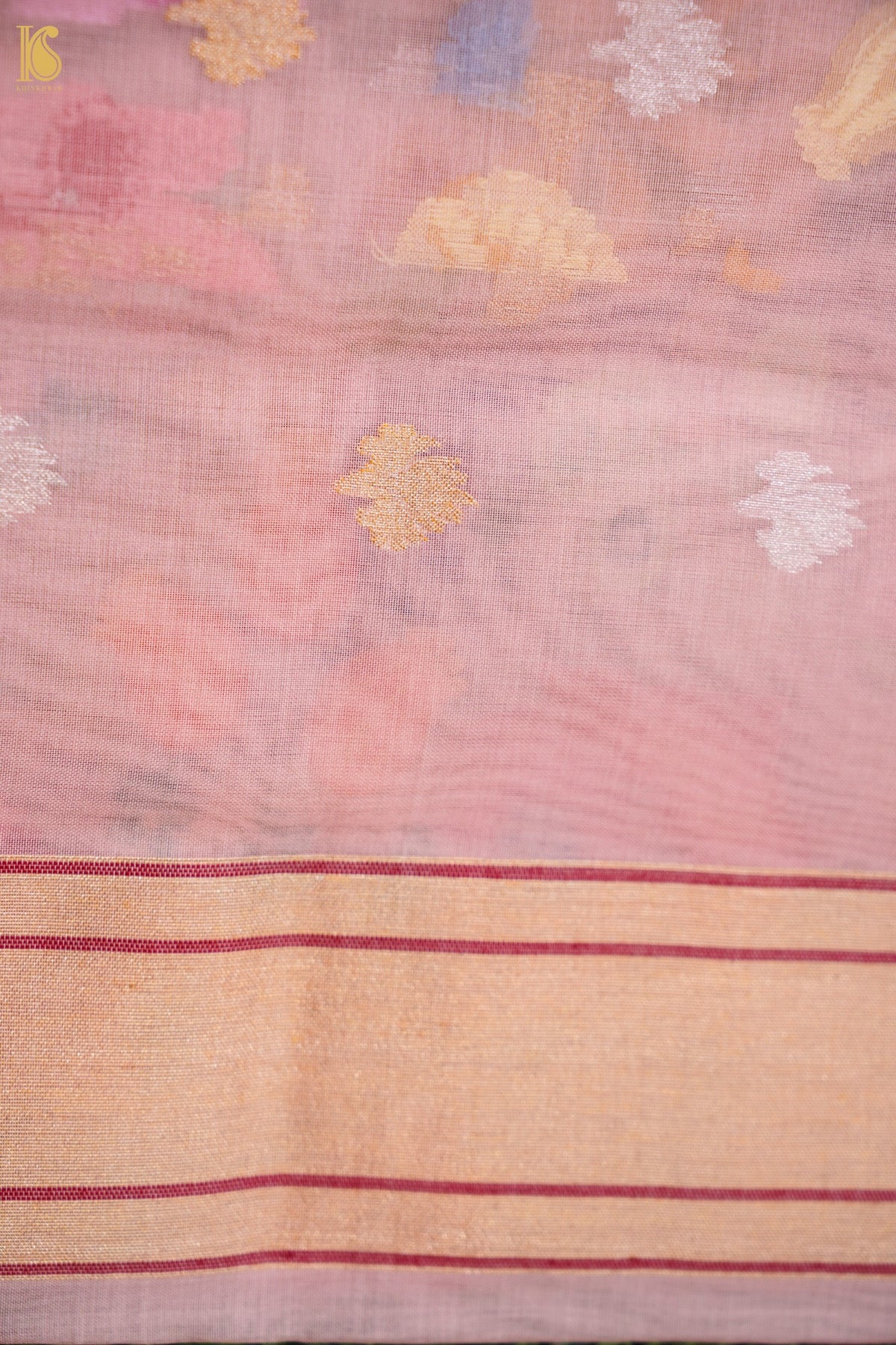 Banarasi Kora Cotton Ektara Kadwa Jaal Handwoven Saree in Blush Peach