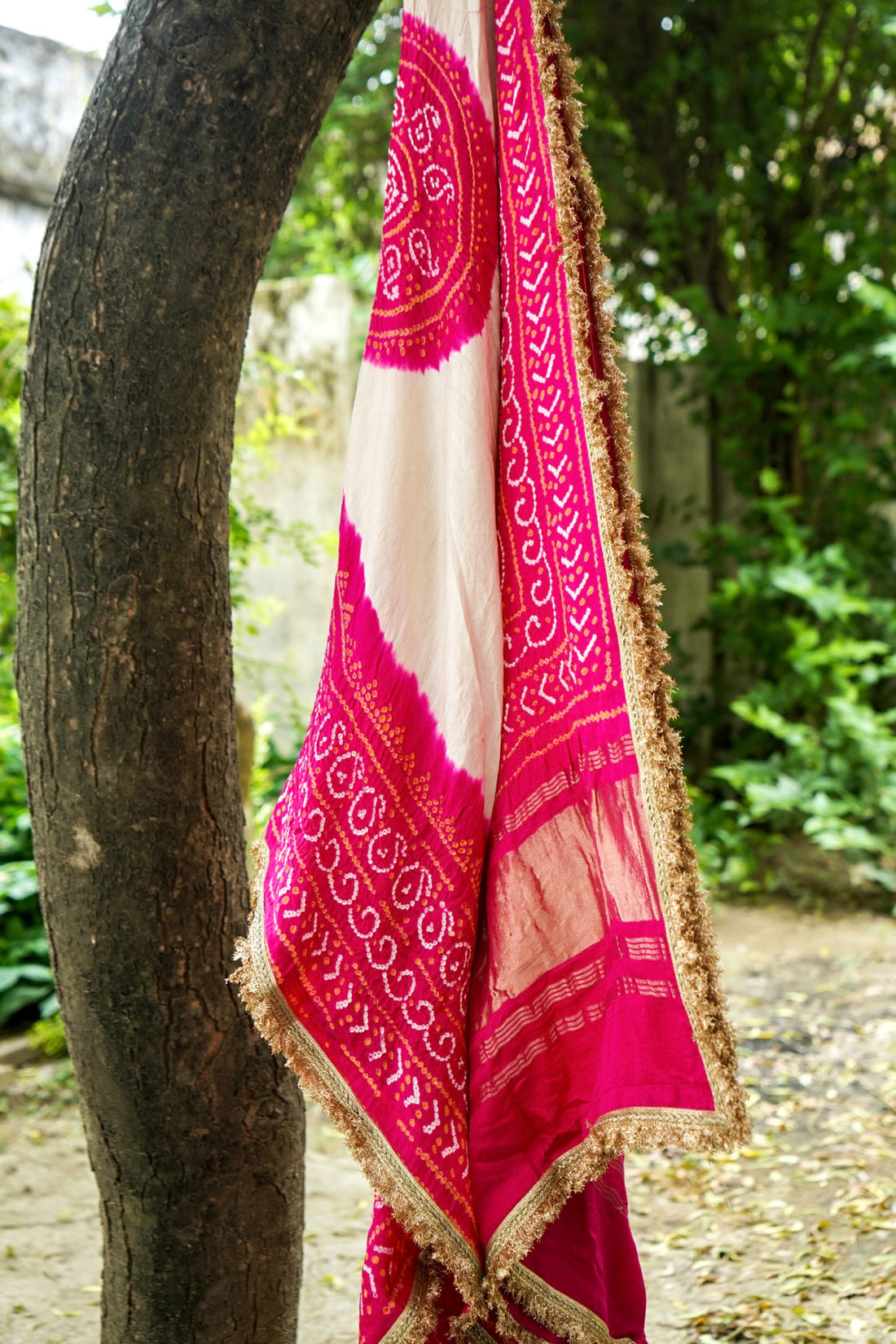 Handwoven Bandhani Gajji Silk Dupatta in Pink &amp; White
