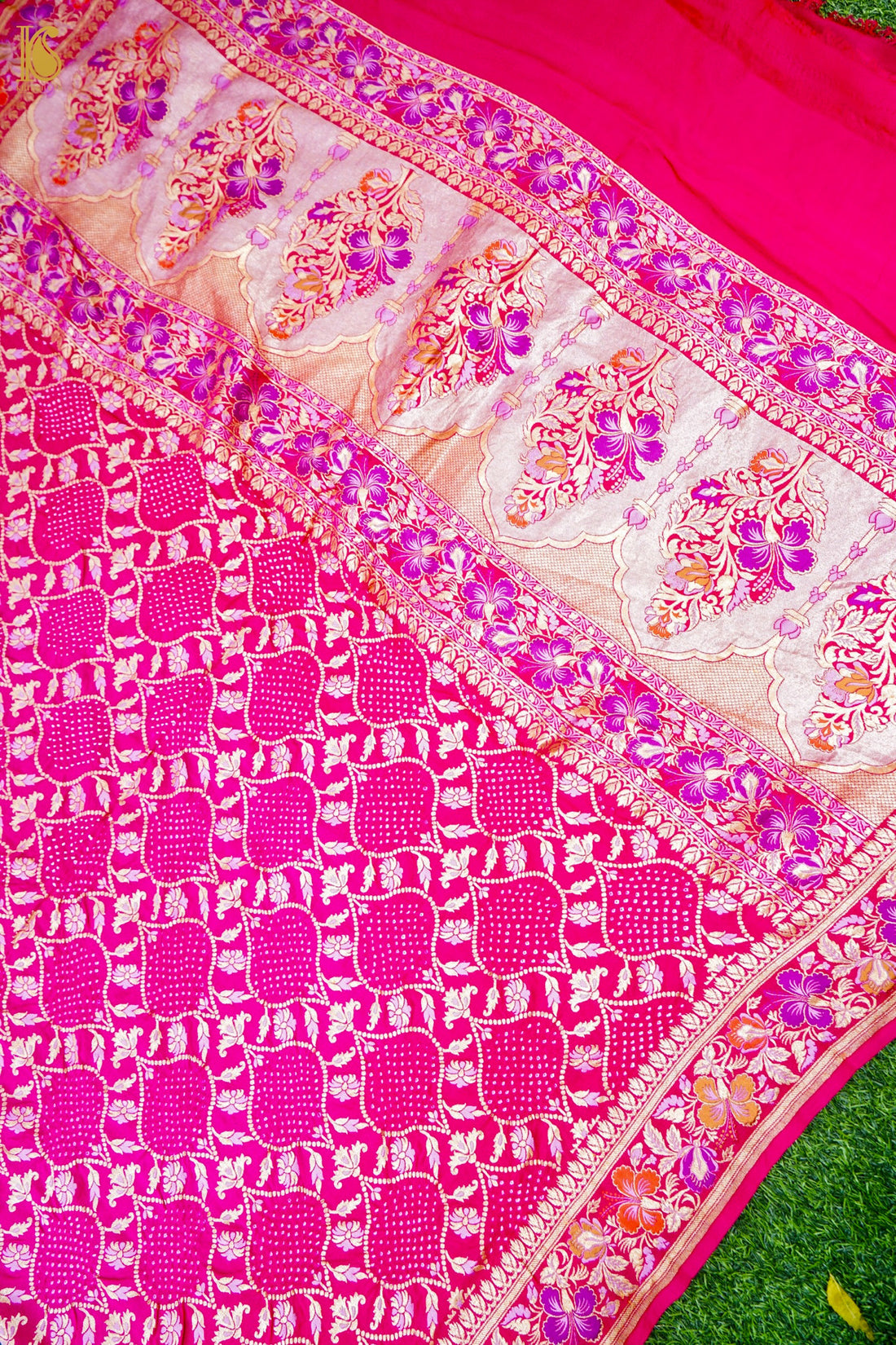 Banarasi Georgette Bandhani Dahlia Dupatta in Hot Pink