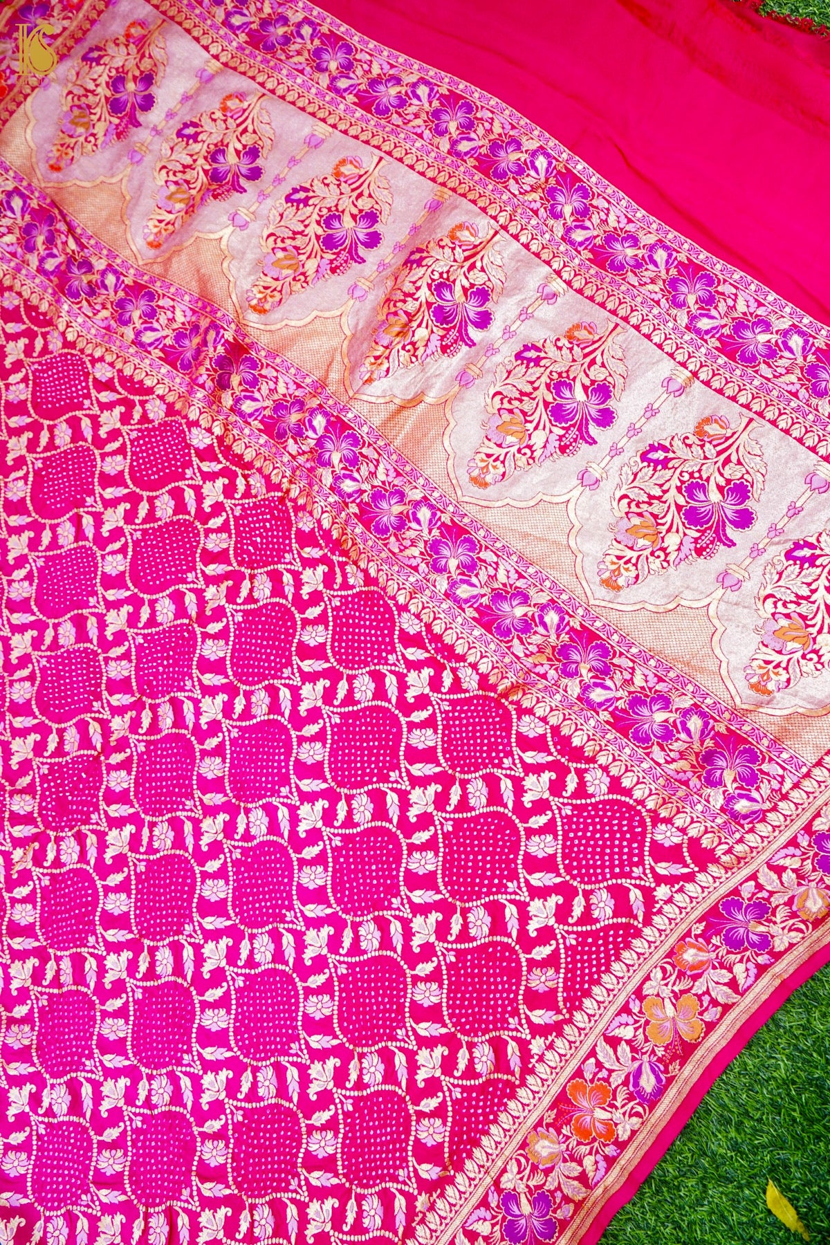 Banarasi Georgette Bandhani Dahlia Dupatta in Hot Pink