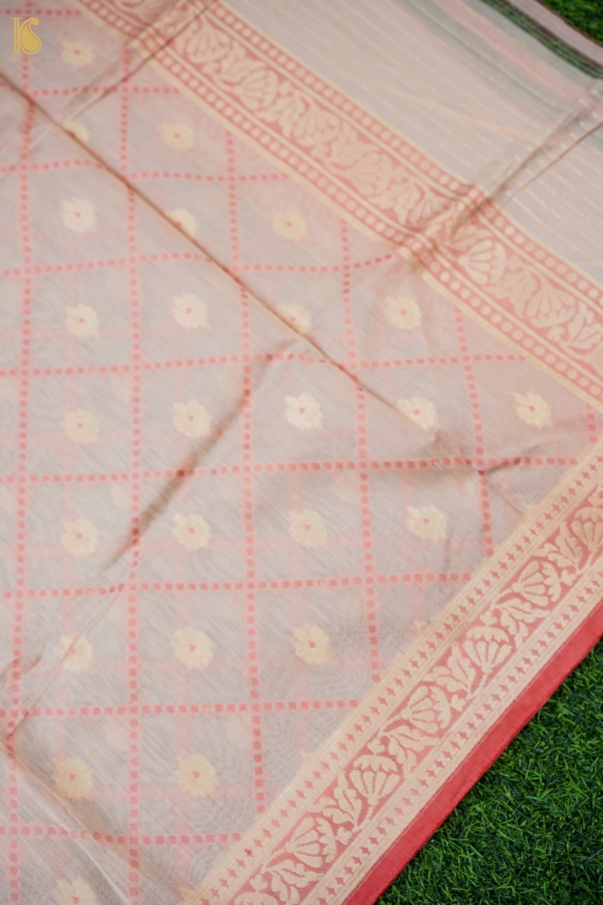 Handwoven Cotton Banarasi Kurta Fabric with Checkered Dupatta in White Pink