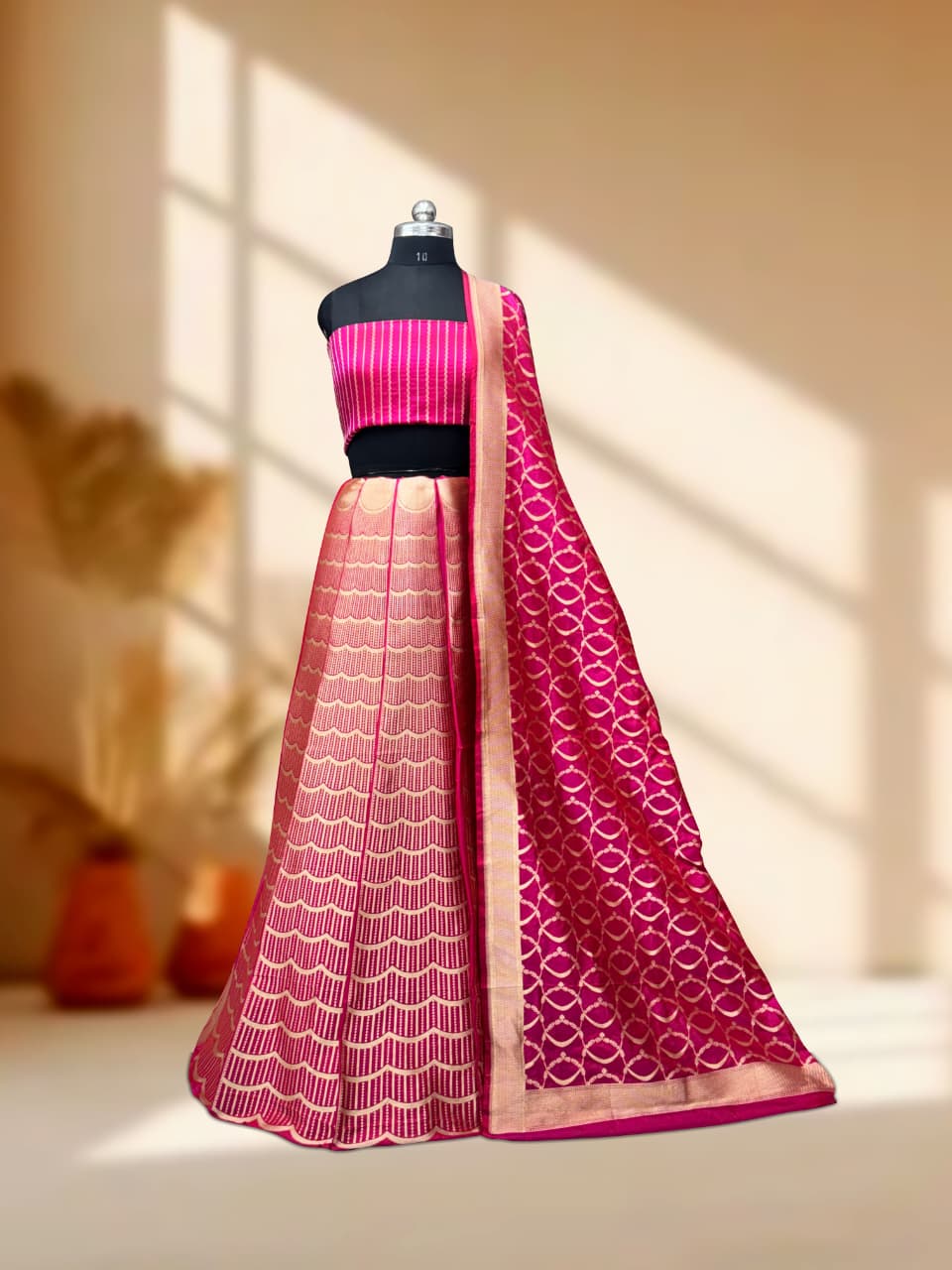 Handloom Banarasi Katan Silk Kalidar Sunehri Leher Lehenga