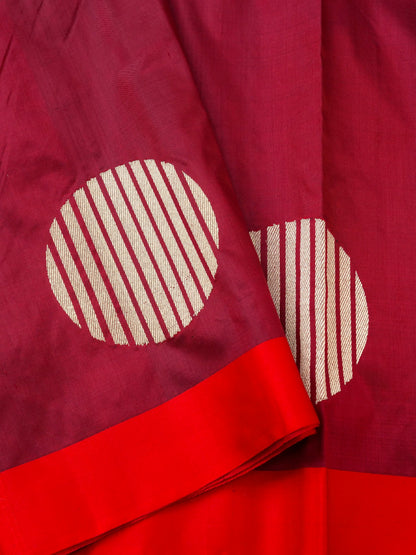 Handloom Banarasi Pure Katan Silk Saree in Maroon with Red Border - Khinkhwab