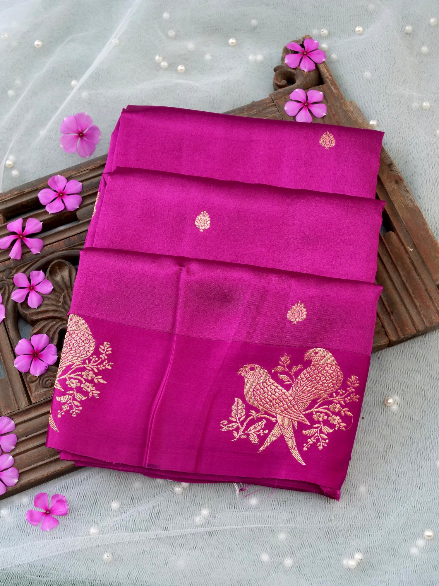 Handloom Banarasi Pure Katan Silk Kadwa Saree in Magenta with Bird Motif - Khinkhwab