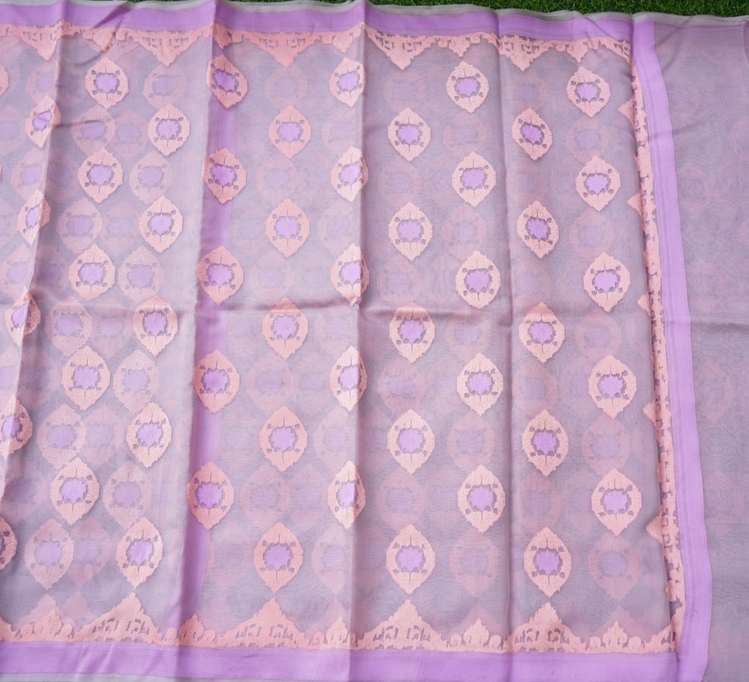 Handwoven Banarasi Organza Silk Kadwa Saree in Lilac- Soglia